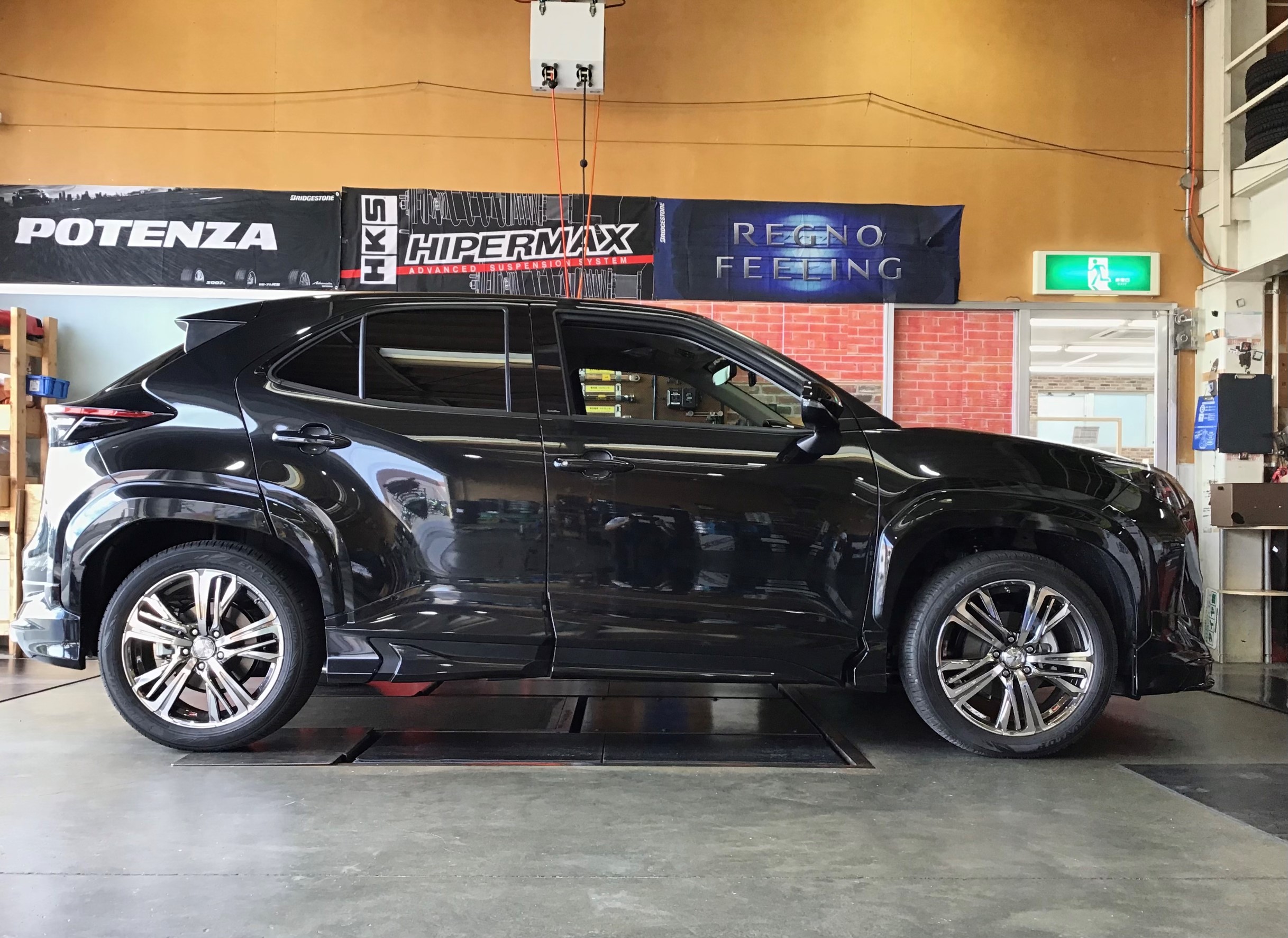 RS-R_RS☆R DOWN]MXPJ10 ヤリスクロス_ハイブリッドG(2WD_1500