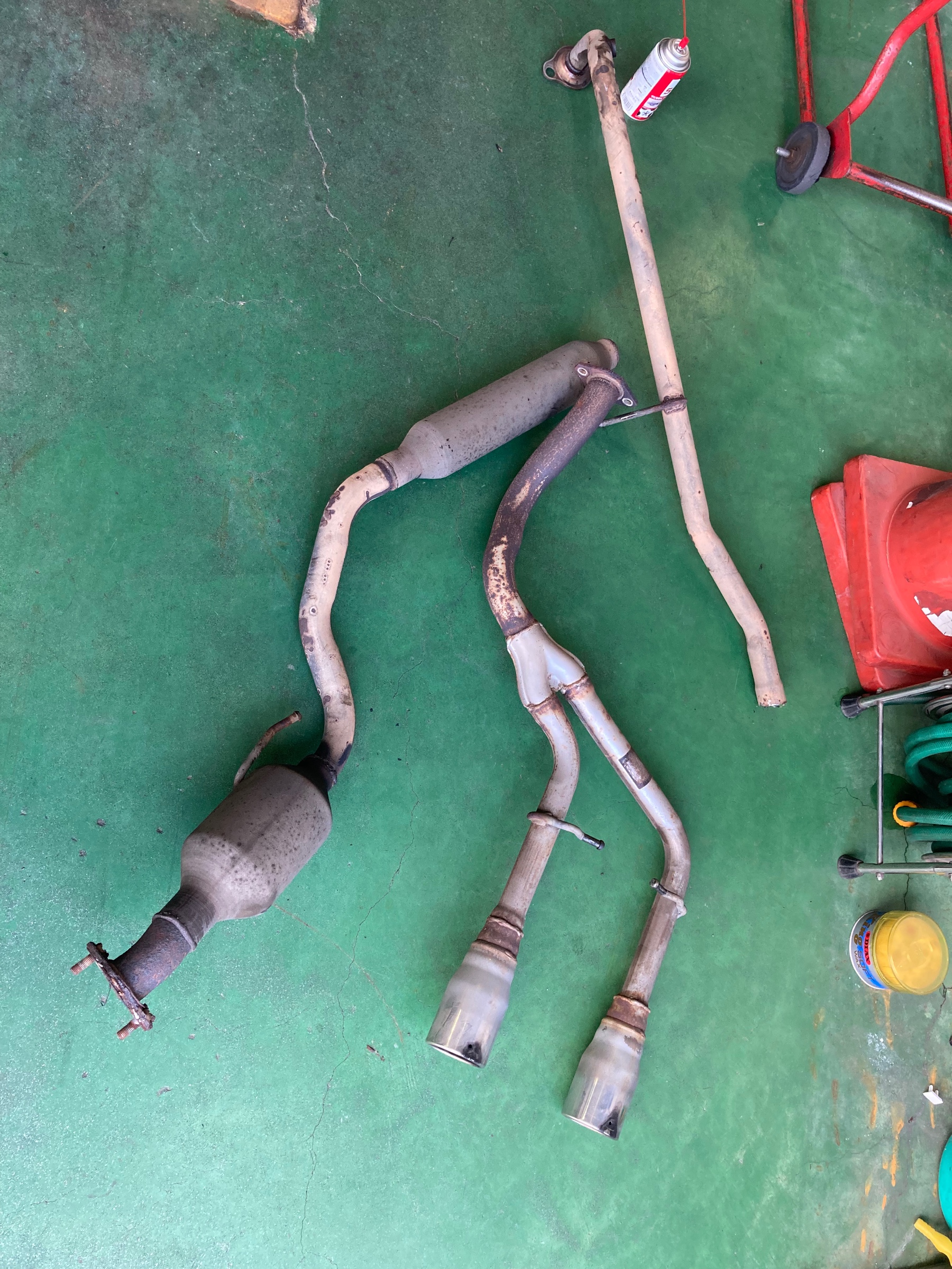 今回も プチ ドレスアップ コペン マフラー交換 ダイハツ コペン その他 パーツ取付 各種用品取付 サービス事例 タイヤ館 函館昭和 タイヤからはじまる トータルカーメンテナンス タイヤ館グループ