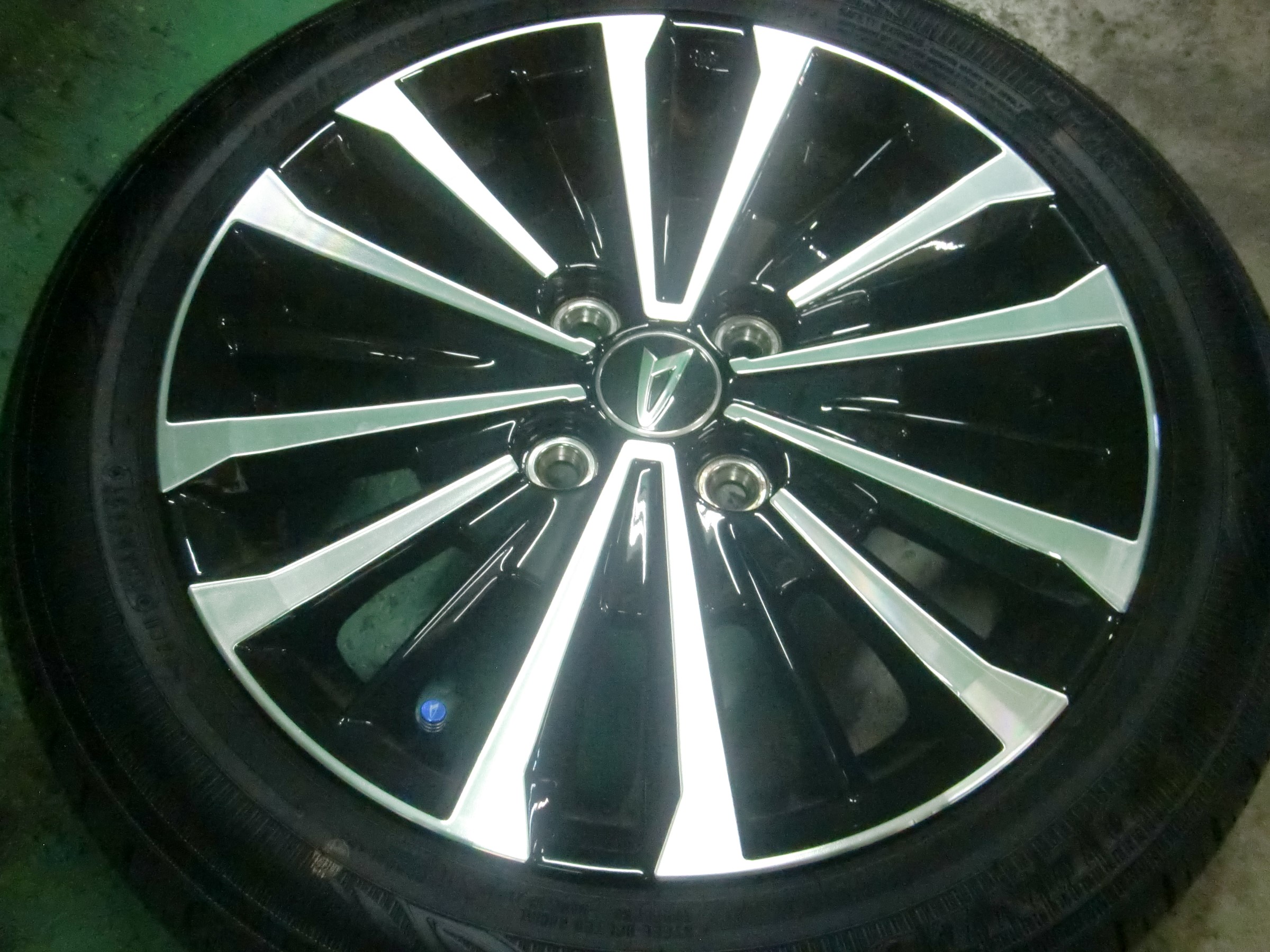 ダイハツ トール純正 ブリヂストンタイヤホイールセット | legaleagle