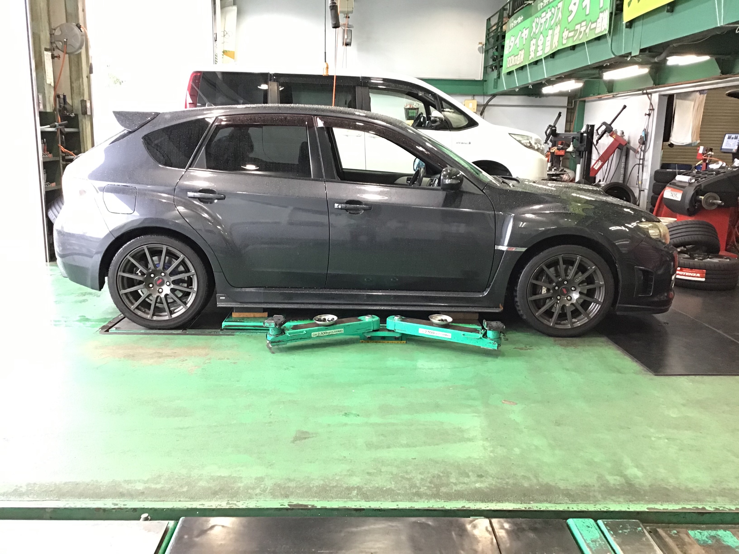 スバル インプレッサWRX Wedssport SA-99R + POTENZ S007A交換（タイヤ