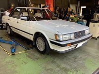 トヨタ マークⅡ GX71 GTツインターボ タイヤ交換！ | 店舗お