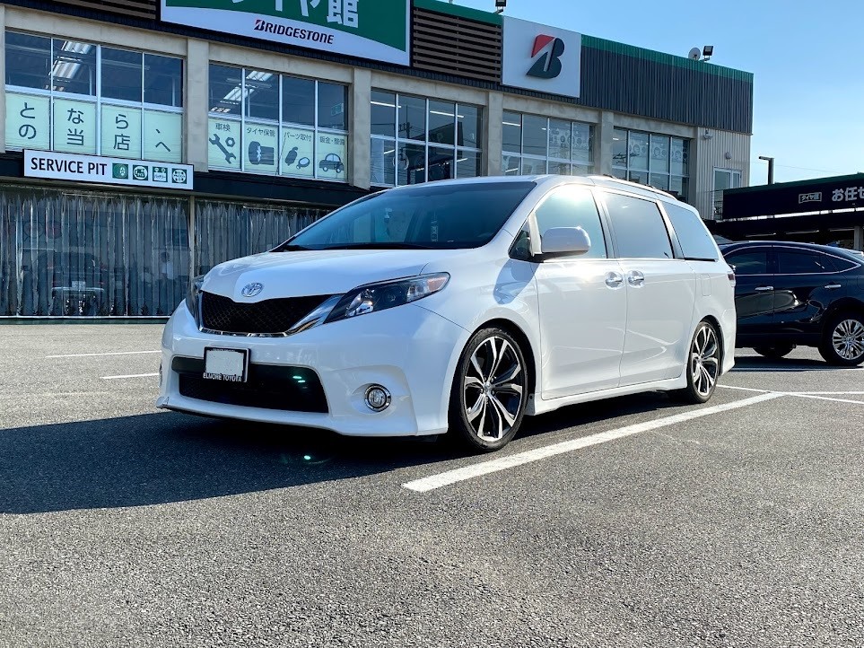 トヨタ シエナ テイン 車高調 取付 トヨタ パーツ取付 サスペンション取付 谷田部店の作業記録 タイヤ館 つくば谷田部 茨城県のタイヤ カー用品ショップ タイヤからはじまる トータルカーメンテナンス タイヤ館グループ