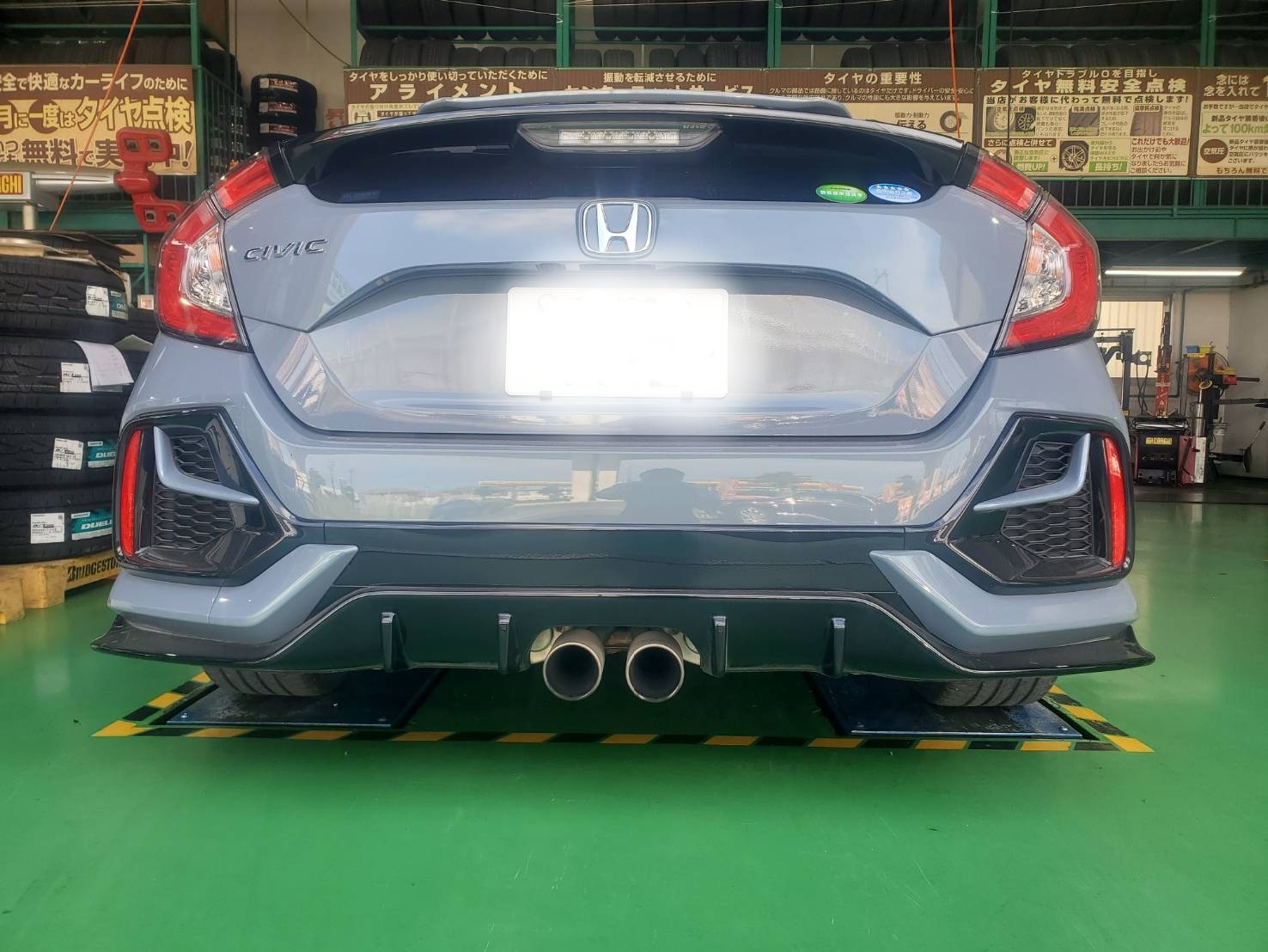 シビック「FK7」にHKSリーガマックスPremiumを取り付け | ホンダ