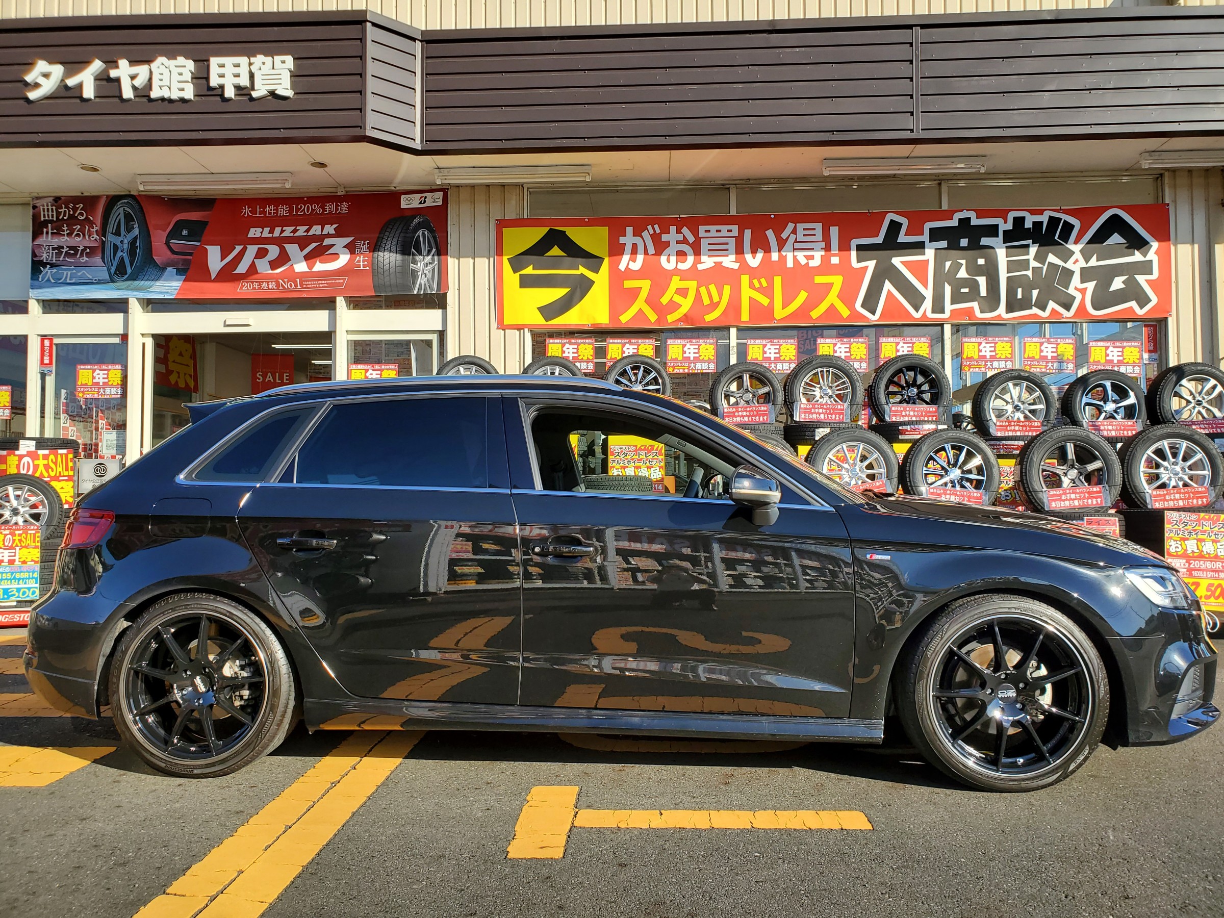 Audi A3 OZRACINGホイール装着 | アウディ A3 タイヤ タイヤ・ホイール