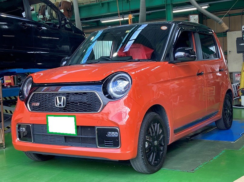 ホンダ N-ONE【 柿本マフラー GTbox 06＆S装着 】作業紹介♪♪ カスタムもお任せください!! | ホンダ N-ONE その他 パーツ取付  > マフラー類メーター類取付 | サービス事例 | タイヤ館 河内長野 | 大阪府・和歌山県のタイヤからはじまる、トータルカーメンテナンス タイヤ  ...