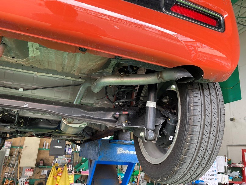 ホンダ N-ONE【 柿本マフラー GTbox 06＆S装着 】作業紹介♪♪ カスタムもお任せください!! | ホンダ N-ONE その他 パーツ取付  > マフラー類メーター類取付 | サービス事例 | タイヤ館 河内長野 | 大阪府・和歌山県のタイヤからはじまる、トータルカーメンテナンス タイヤ  ...