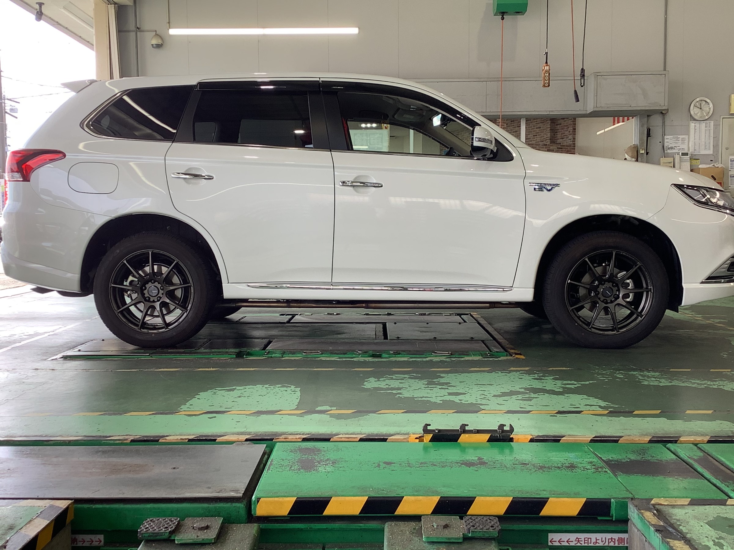 WEDS SPORT SA-99R装着しました！ | 三菱 アウトランダーPHEV ホイール