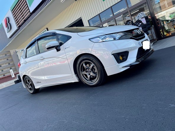 HONDA FIT 新商品ブリザックVRX3 ＆ ENKEI-PF05 | ホンダ フィット