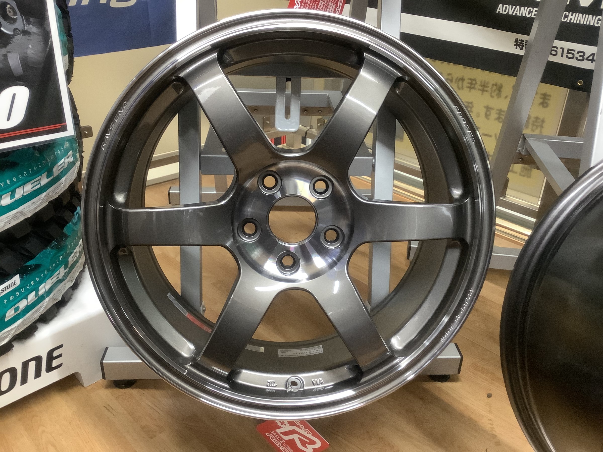 アルミ入荷情報》TE37 SAGASL 18インチ ☆GRヤリス・WRX | 店舗お