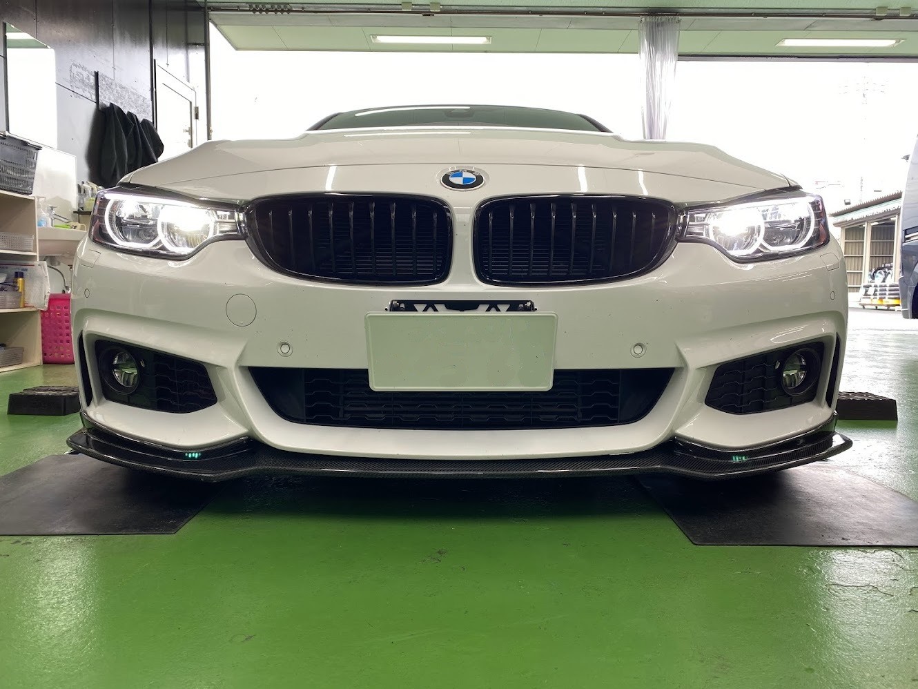 BMW 4シリーズ F32 【フロントバンパー フォグレス・US仕様