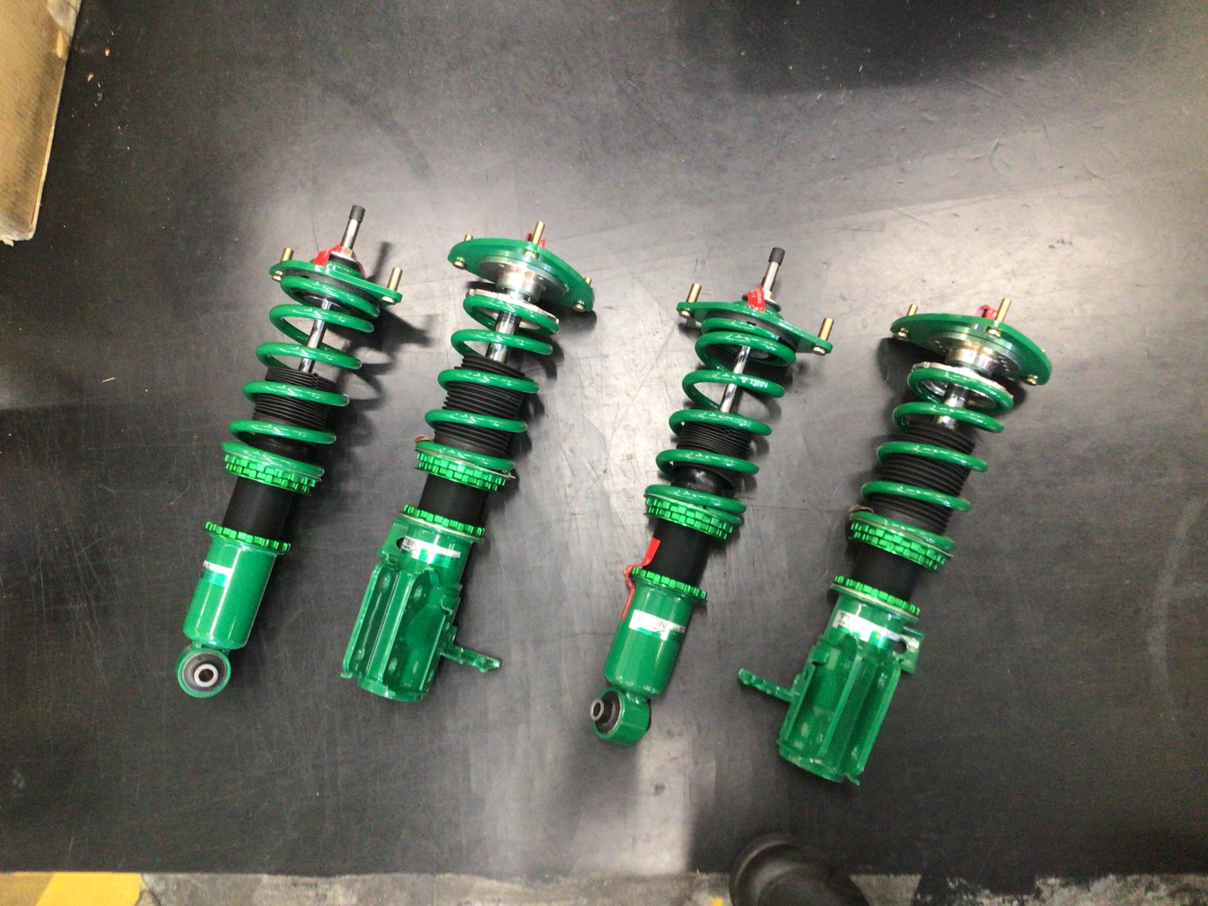 ☆スバル BRZ（86）TEIN（テイン）FLEX Z 車高調取り付け ローダウン