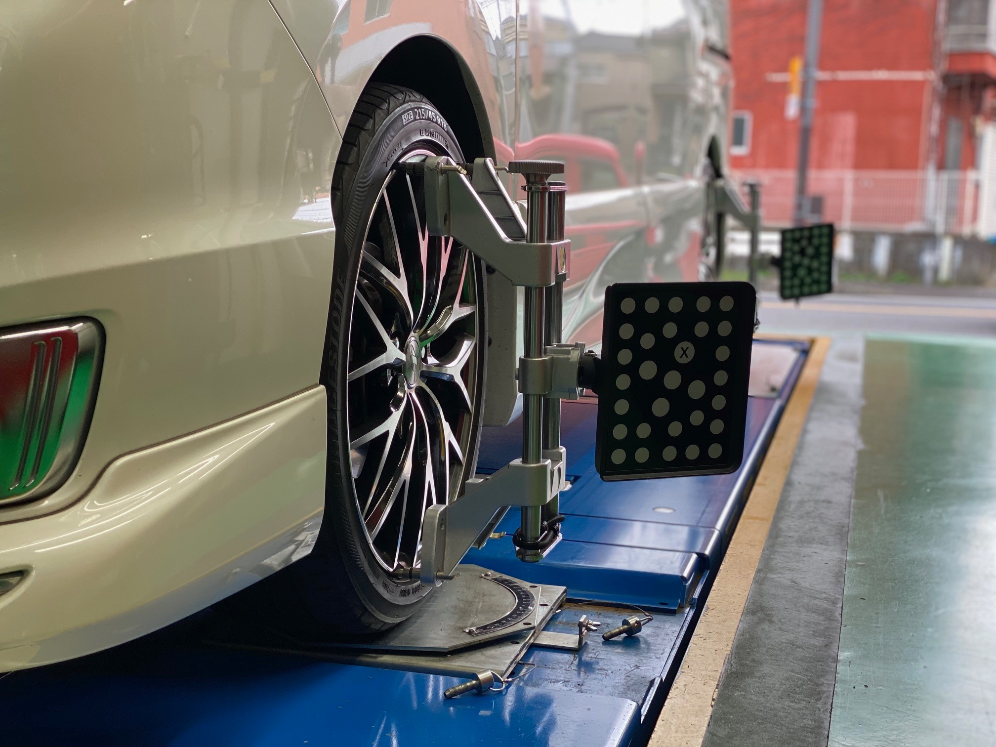 日産セレナ（C26） TEIN FLEXZ 車高調取付 | 店舗おススメ情報