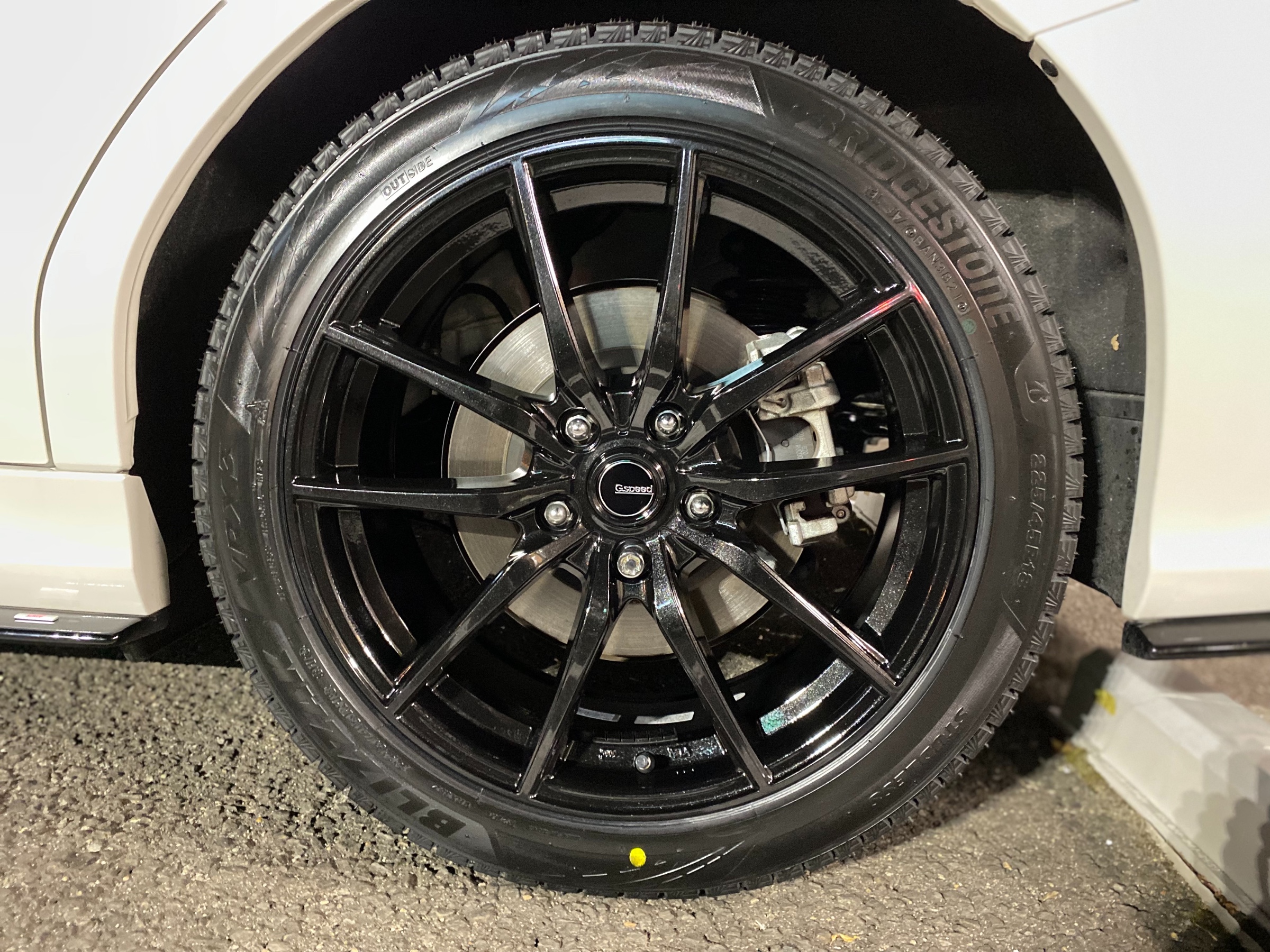 スバル レヴォーグ Sti スタッドレスタイヤアルミホイールセット G スピード G02 サービス事例 タイヤ館 ２８６ 宮城県のタイヤ カー用品ショップ タイヤからはじまる トータルカーメンテナンス タイヤ館グループ