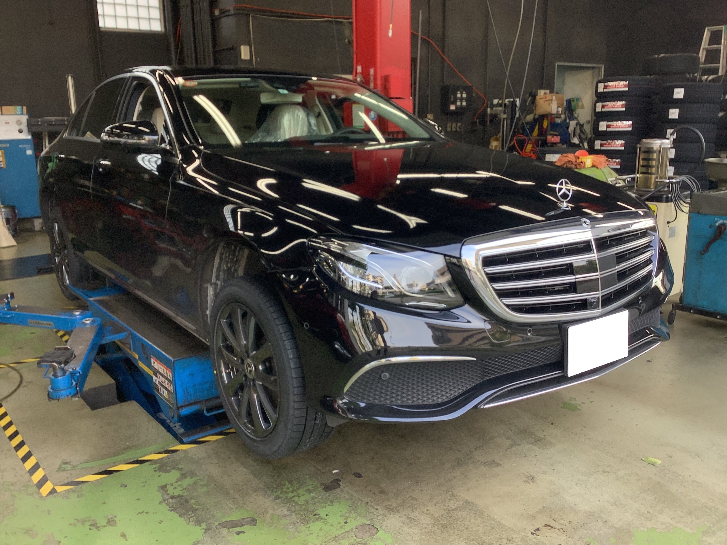 メルセデスベンツ E450（W213）スタッドレス交換 | メルセデス・ベンツ