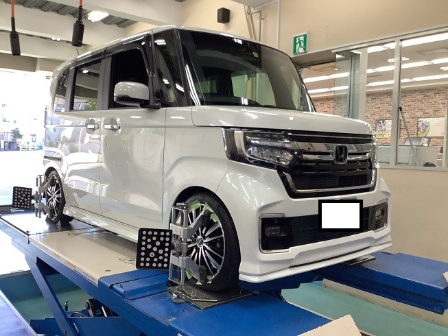 HONDA N-BOXカスタム JF3 車高調キット取り付け&スーパー HONDA N-BOXカスタム JF3 車高調キット取り付け&スーパー