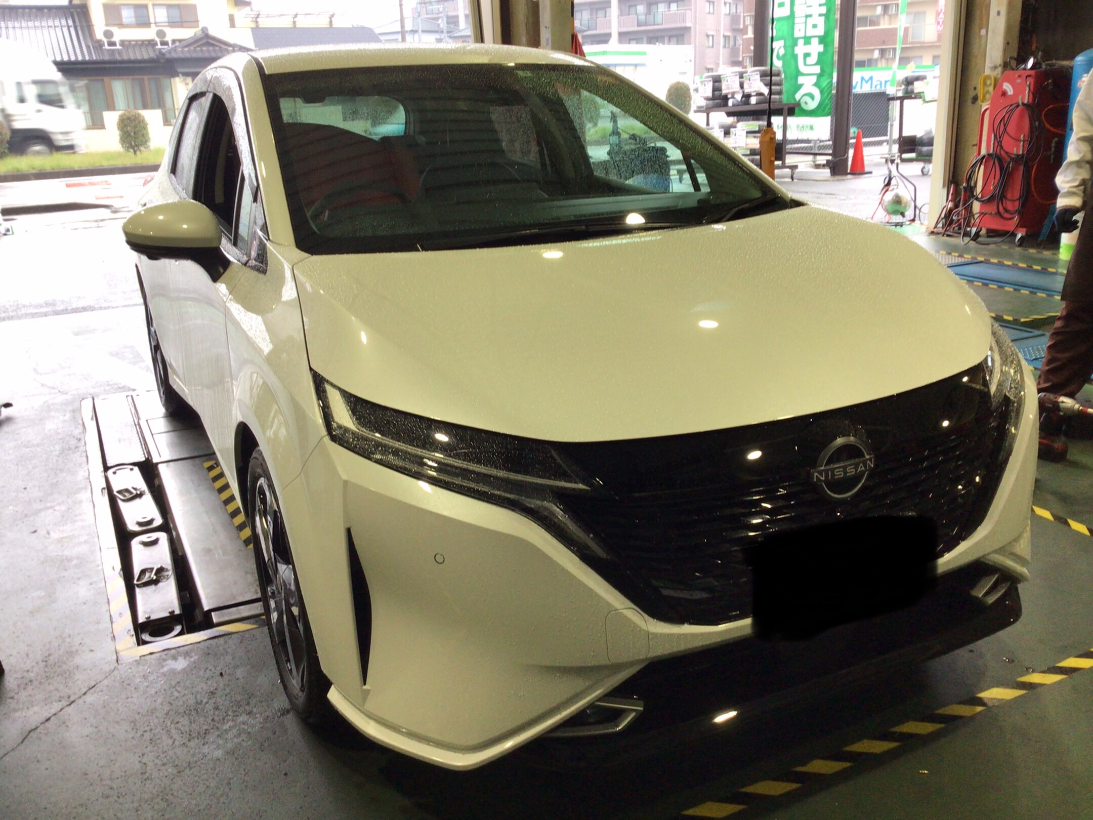 日産 オーラ スタッドレス ホイールセット 日産 ノートnismo タイヤ タイヤ ホイール関連 タイヤ ホイール交換 サービス事例 タイヤ館 梅坪 愛知県 三重県のタイヤ カー用品ショップ タイヤからはじまる トータルカーメンテナンス タイヤ館グループ