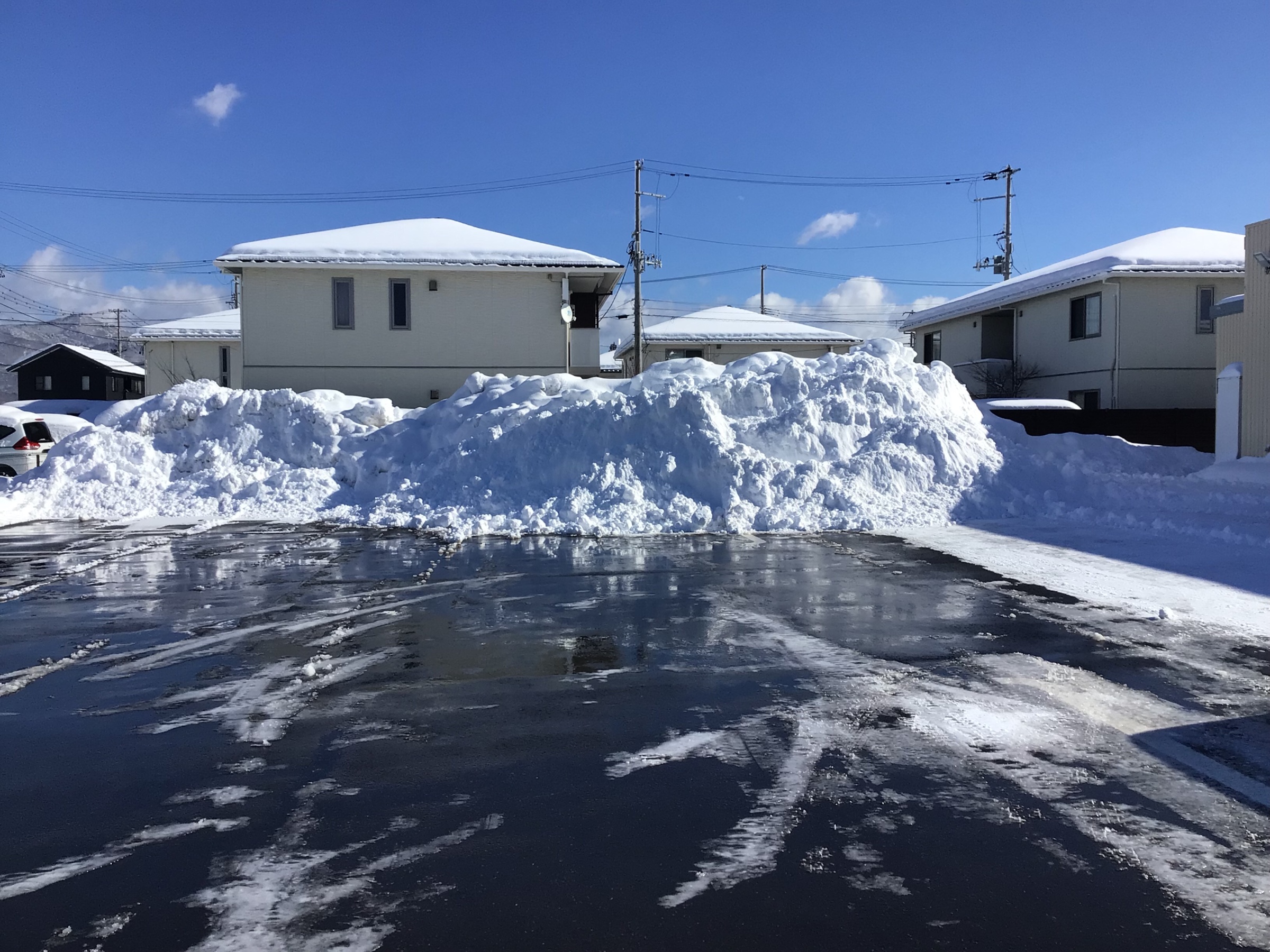 今年も雪多いです(~_~;) | 店舗おススメ情報 | タイヤ館 矢巾店（岩手