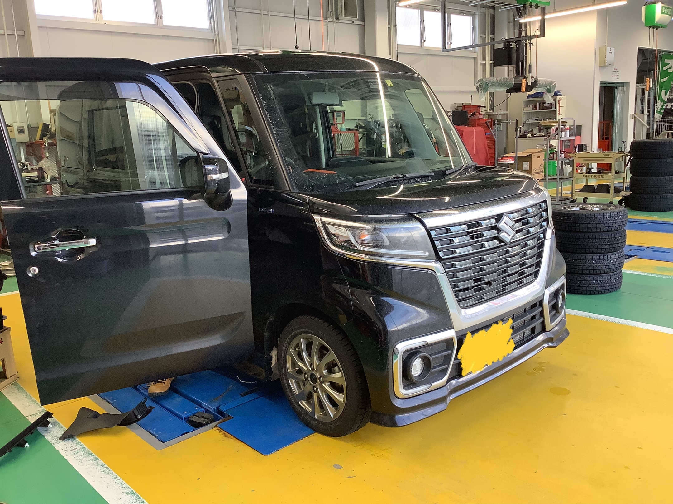 スタッフ撮影です。ナンバーはペイントで隠しました。