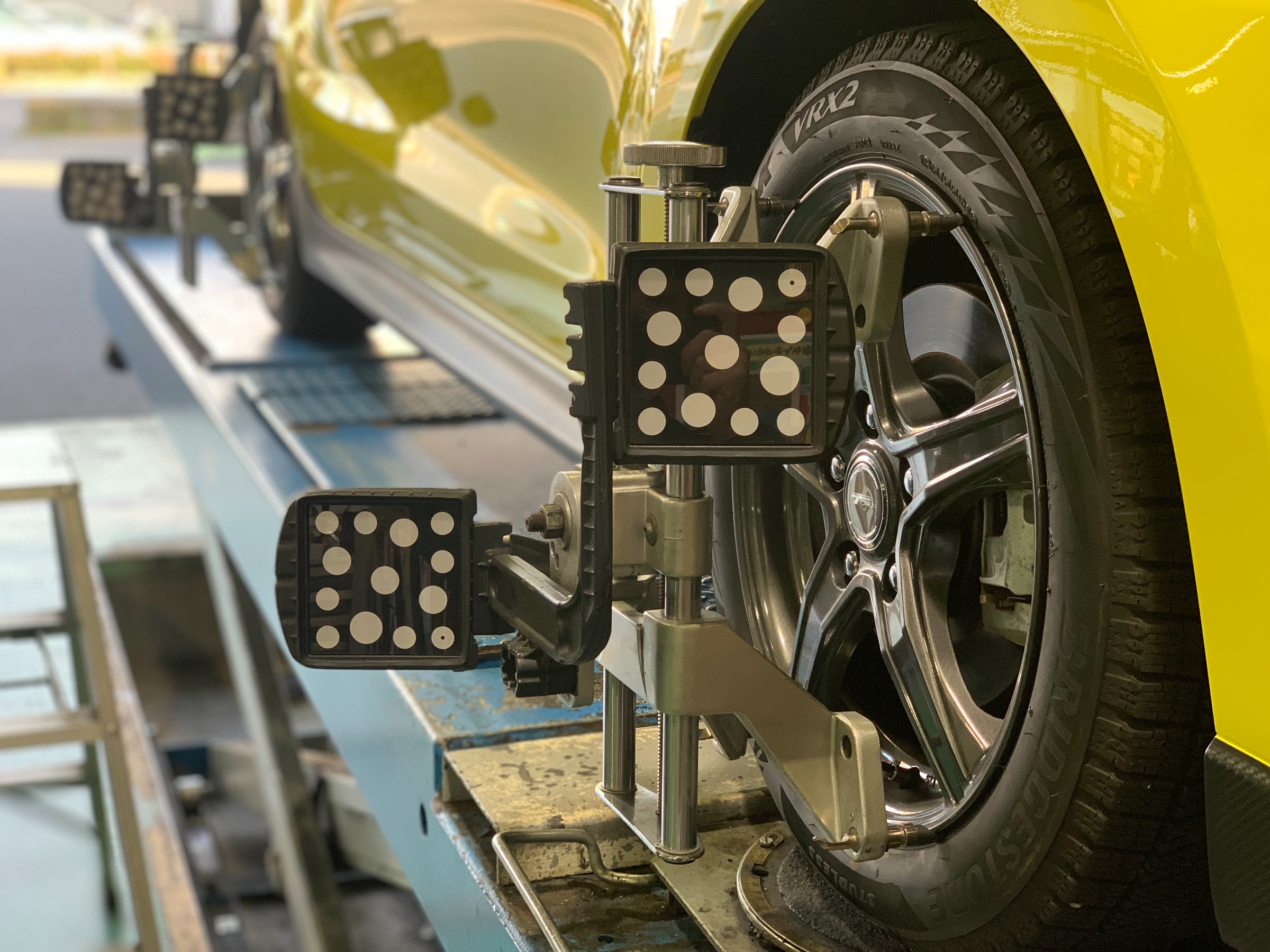 これで足回り交換がすべて完了 サービス事例 タイヤ館 姫路南 兵庫県のタイヤ カー用品ショップ タイヤからはじまる トータルカーメンテナンス タイヤ館グループ