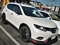 T32型エクストレイル、スタッドレスタイヤ＆アルミホイール交換