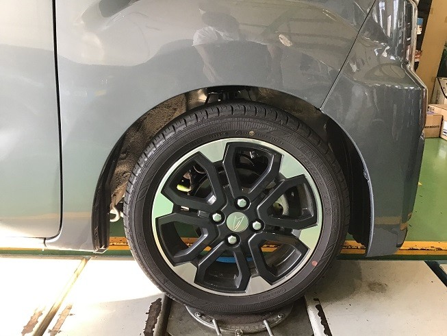 ダイハツ ウェイク RS－R Ti2000 ローダウンサス取付 | 店舗お