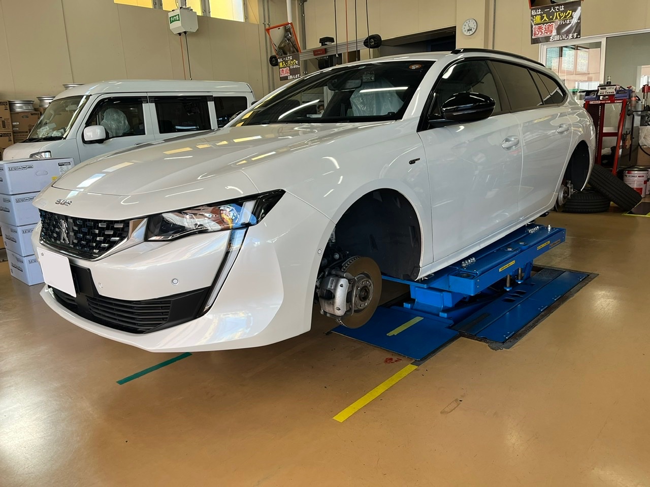 ト送料込 PIRELLI 235/45R18 スタッドレスタイヤ ホイール4本セット 輸入車用 プジョー508 2018- PIRELLI ウィンター  アイスゼロアシンメトリコ BIGWAY EURO AFG 18インチ