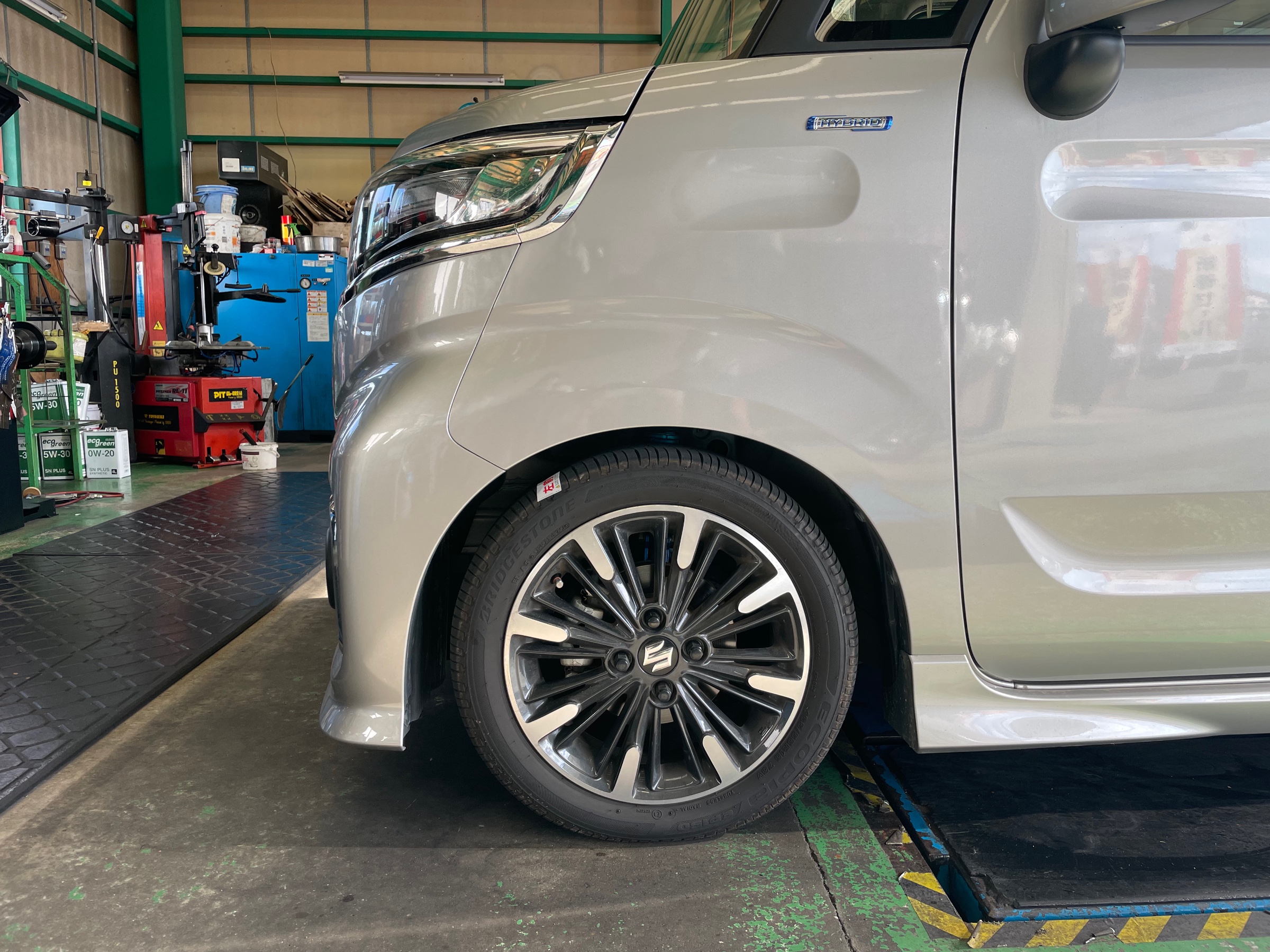 MK53型 スペーシアカスタム ホイール取り付け!(^^)! | スズキ