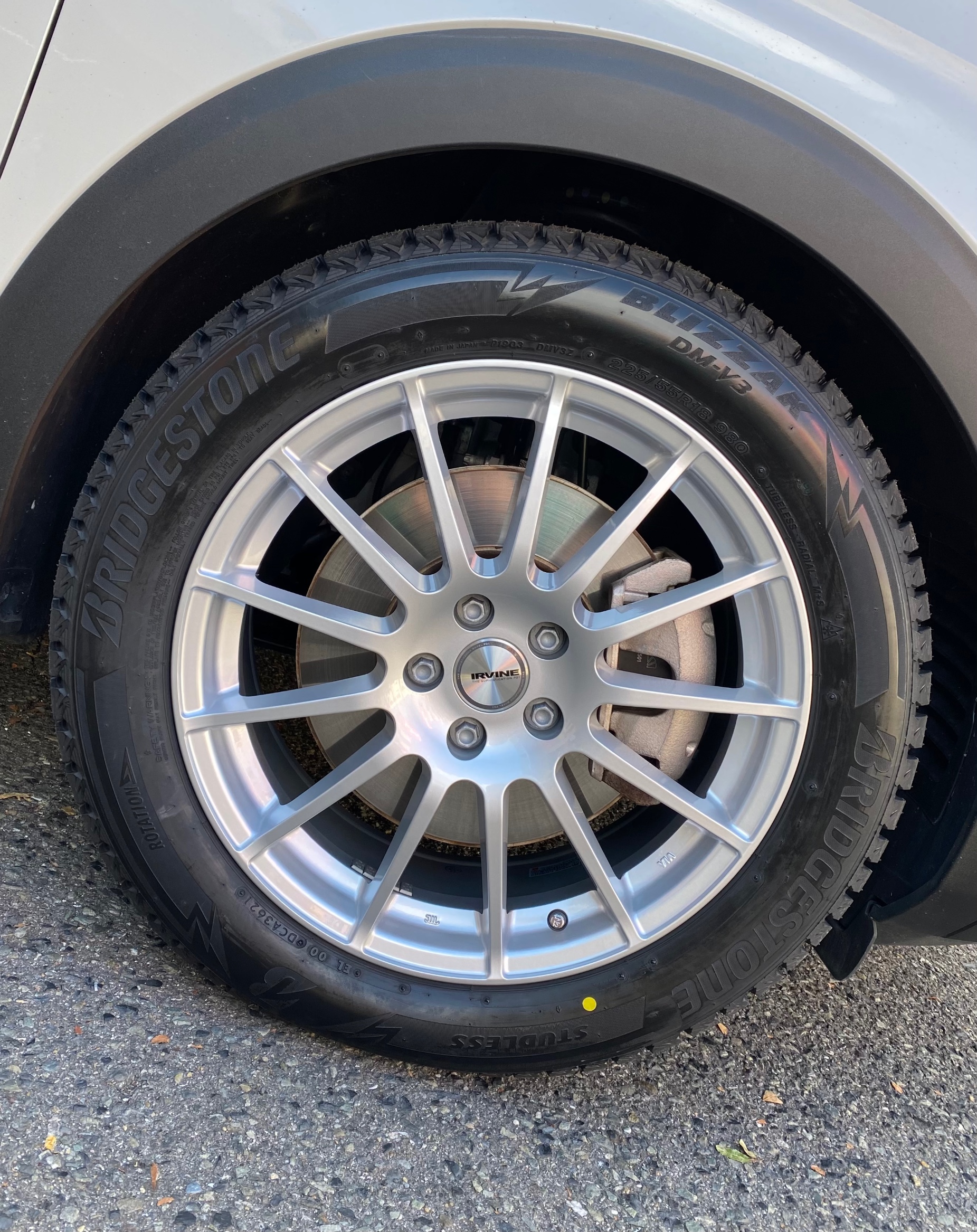 ☆プジョー3008＋DM-V3＋IRVINE☆ | 店舗おススメ情報 | タイヤ館 尼崎