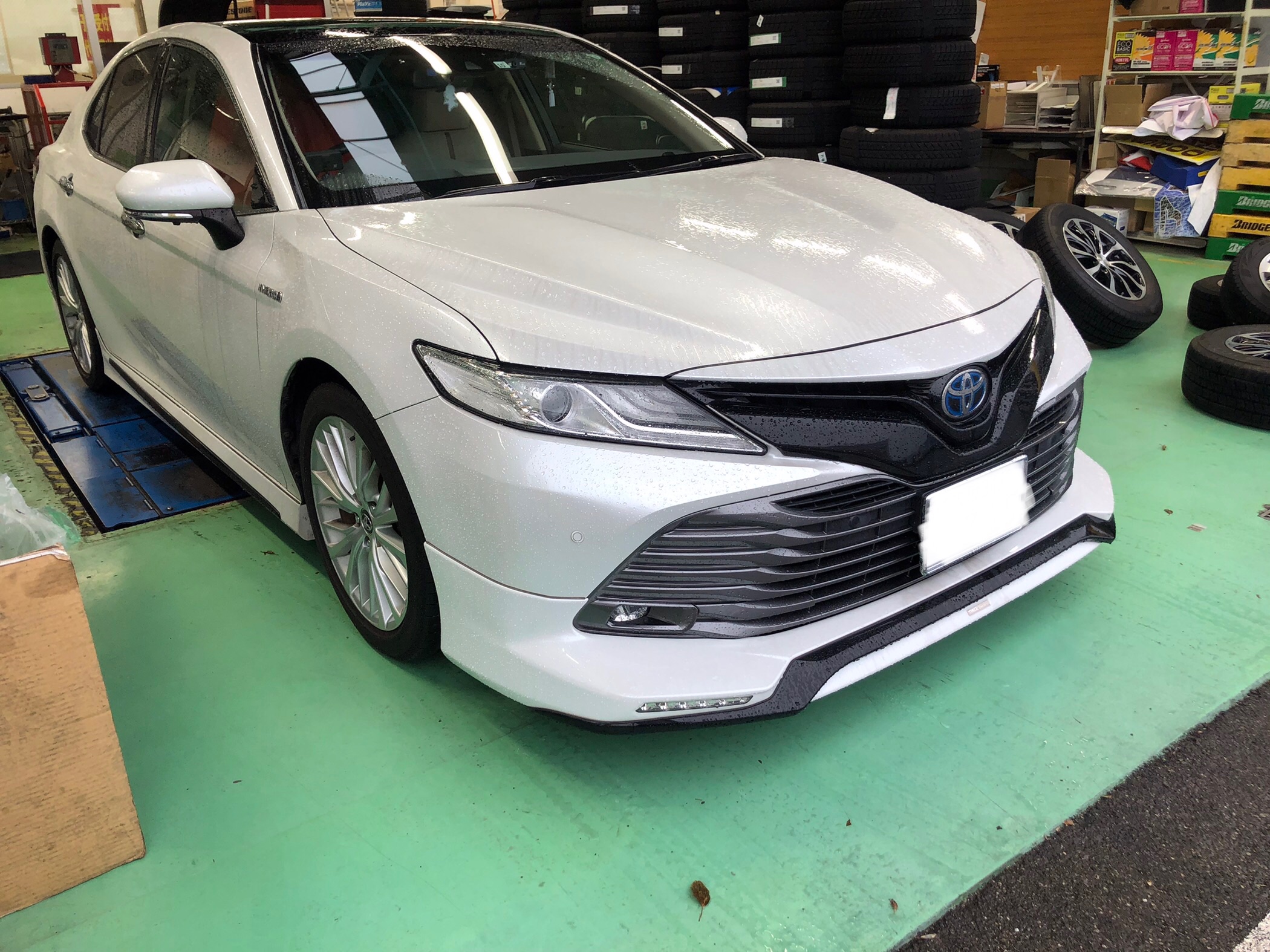 70カムリにヴァレンティ フルLEDテールランプ取り付け♪ | サービス