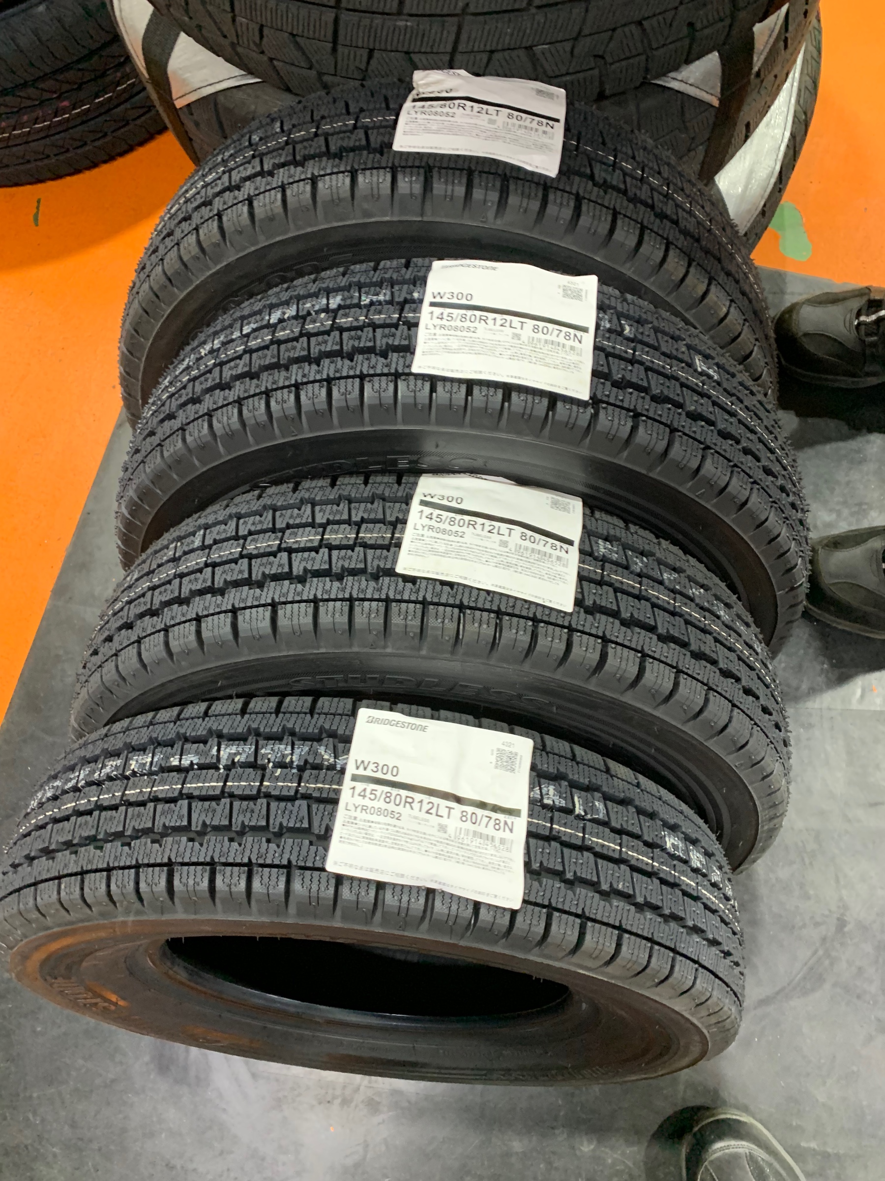 ダイハツ ハイゼット スタッドレス タイヤ W300 | 店舗おススメ情報