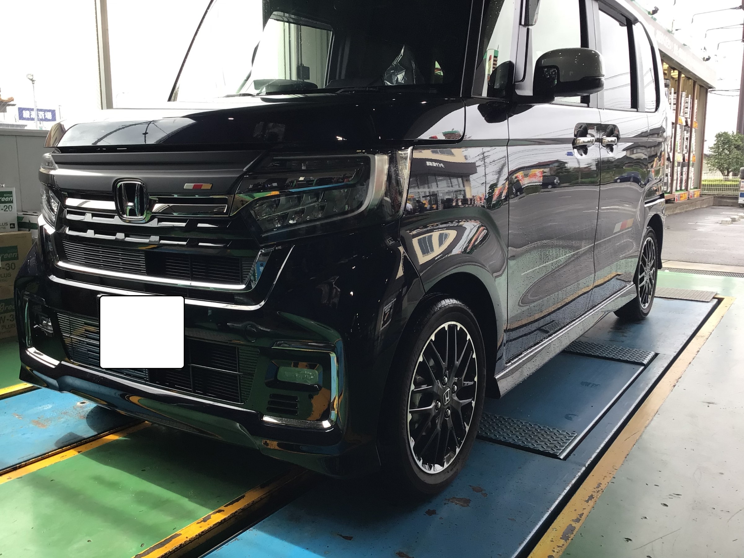 ホンダ N-BOXカスタム（JF3）家族から不満の出る乗り味を改善してい