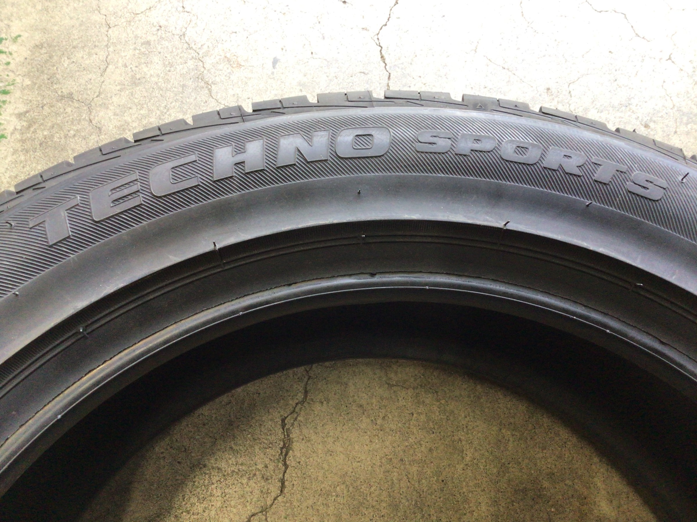 TECHNO SPORTS』というタイヤ・・・ | タイヤ タイヤ・ホイール関連 