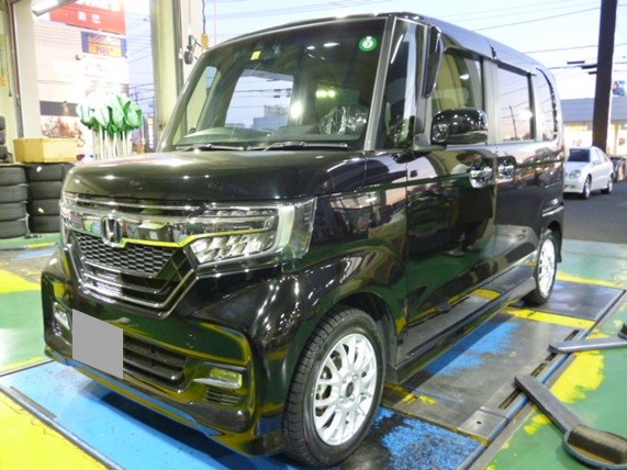 n-box スタッドレス　ホイール付自動車/バイク