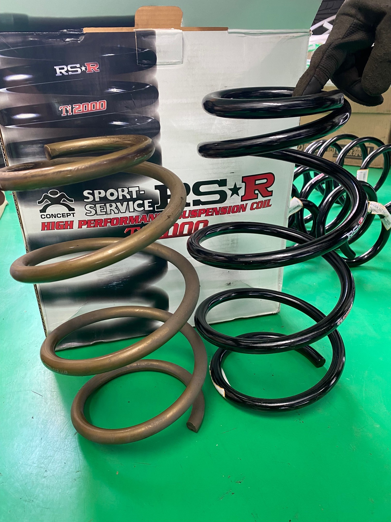 30アルファード RSR Ti2000 ハーフダウン 取付 | 店舗おススメ情報