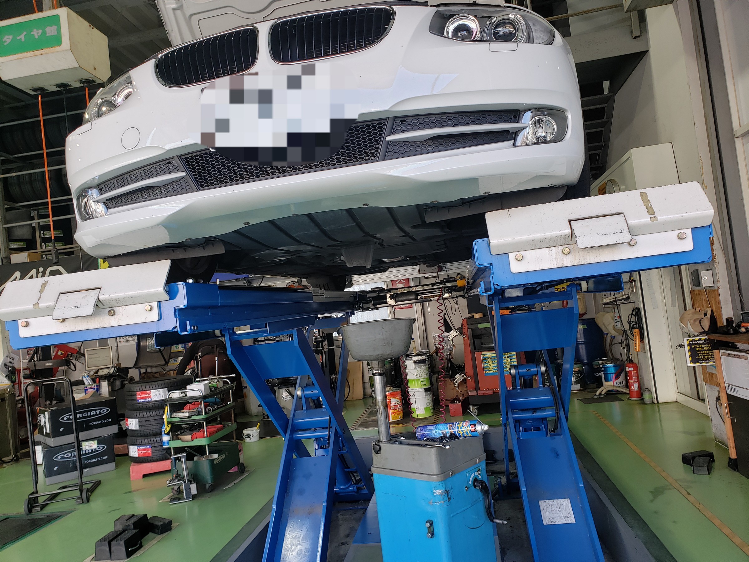 BMW 320i クーペ オイル交換しました！ | 技術サービス施工事例