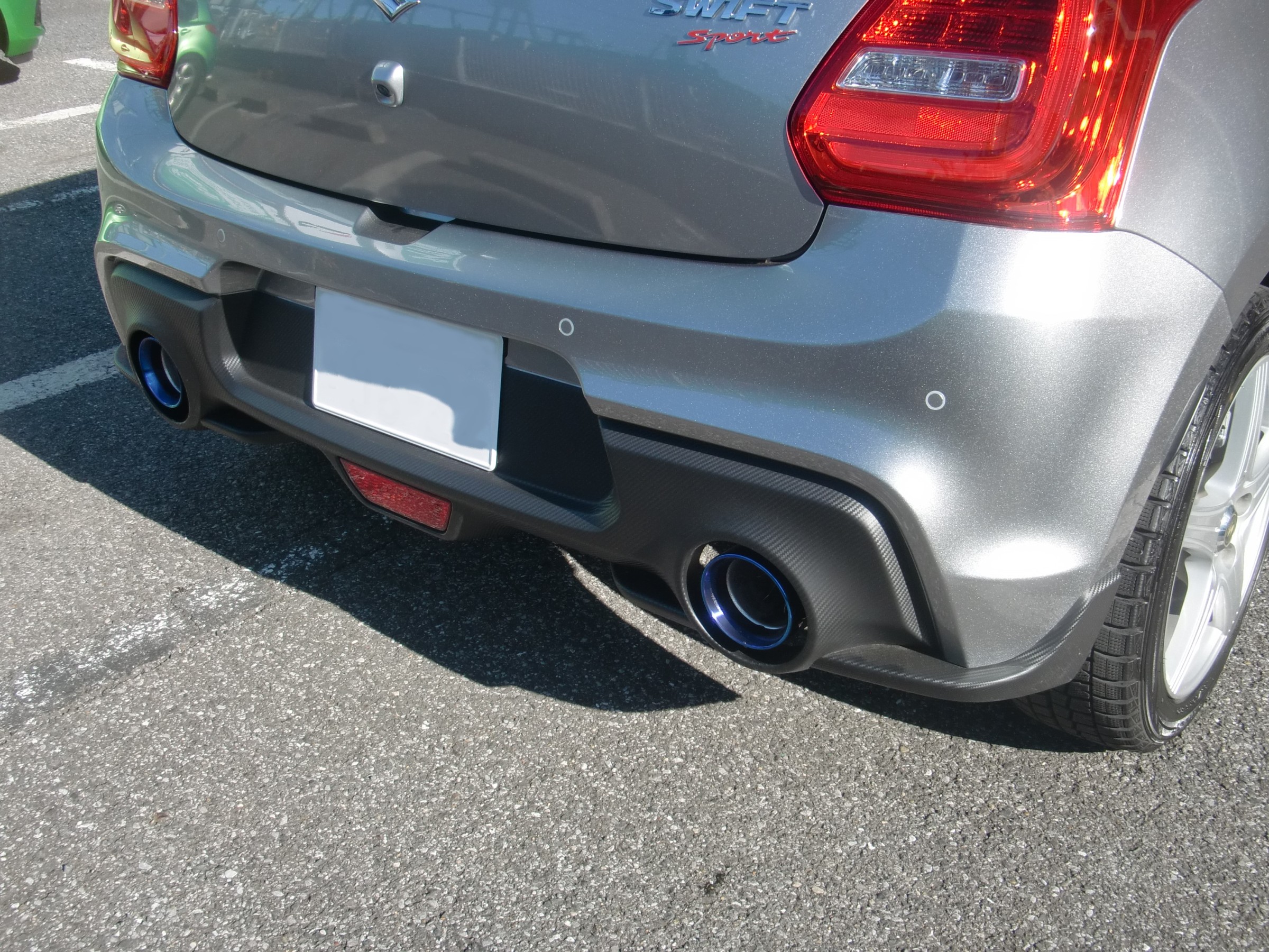 ZC33S型スイフトスポーツ、マフラー交換！ | 店舗おススメ情報