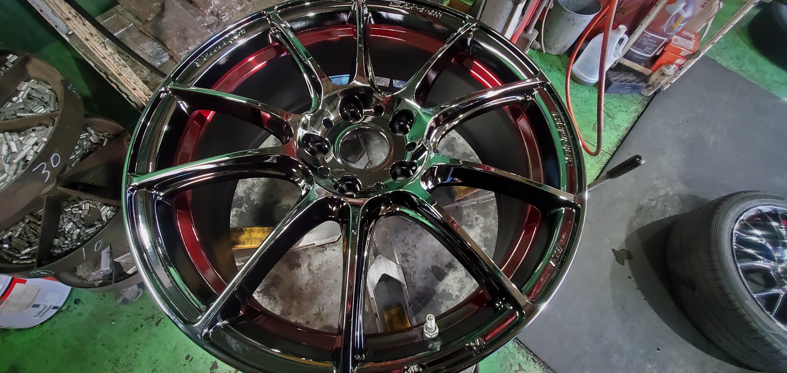 ウェッズのドレスアップホイール最先鋒 WedsSport SA25R！ | スバル