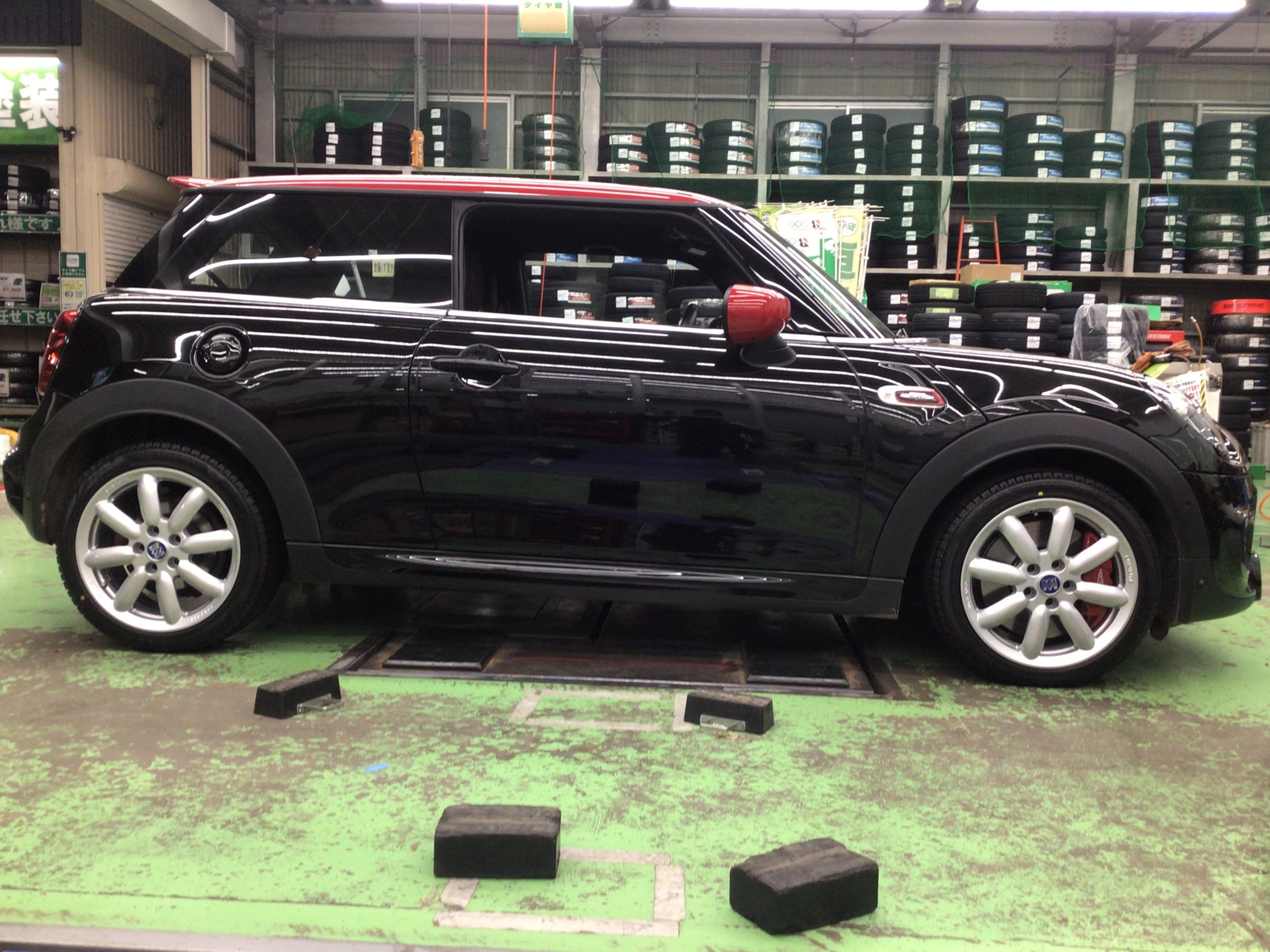 MINI・ジョンクーパーワークス】スタッドレス・ホイールセット
