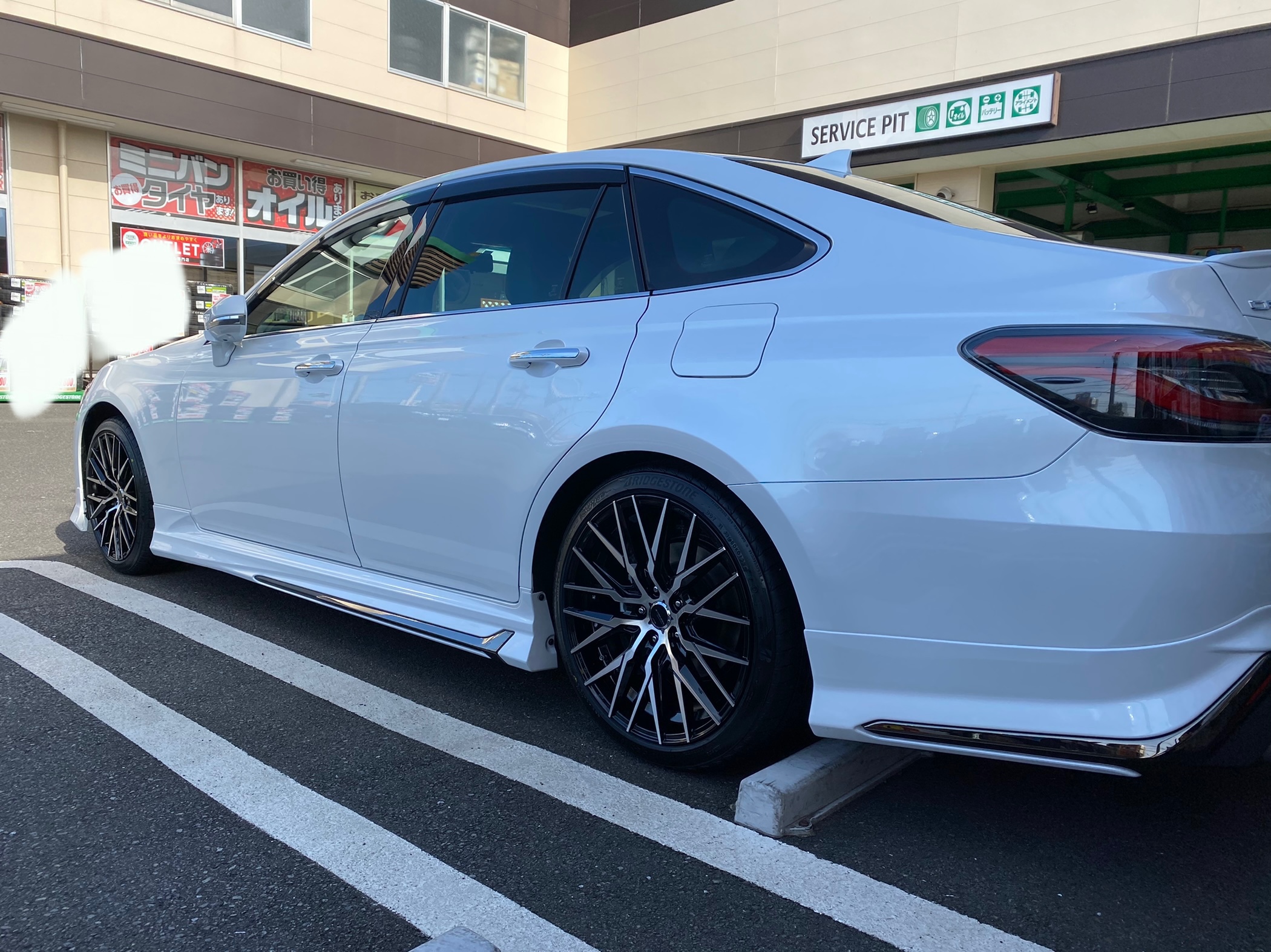 値下VEURO 225/45R18 95W クラウン220系取付2本　2024年 220系 クラウン ホイール取り付け | 店舗おススメ情報 | タイヤ