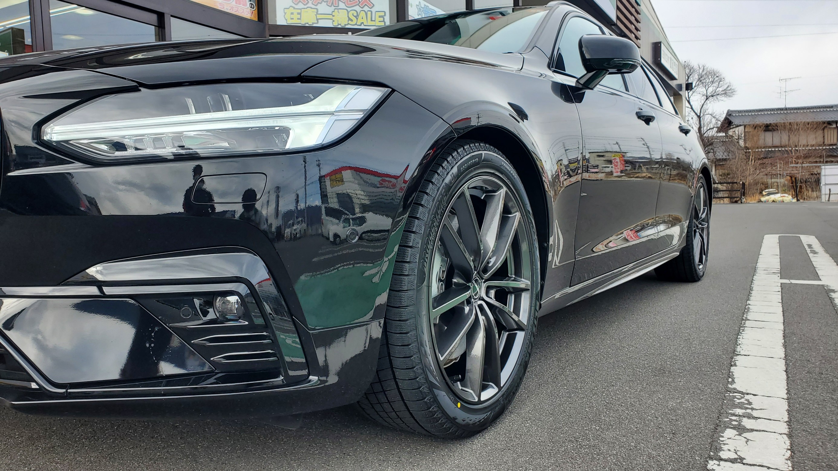 VOLVO V90 × BORBET ホイール | 店舗おススメ情報 | タイヤ館