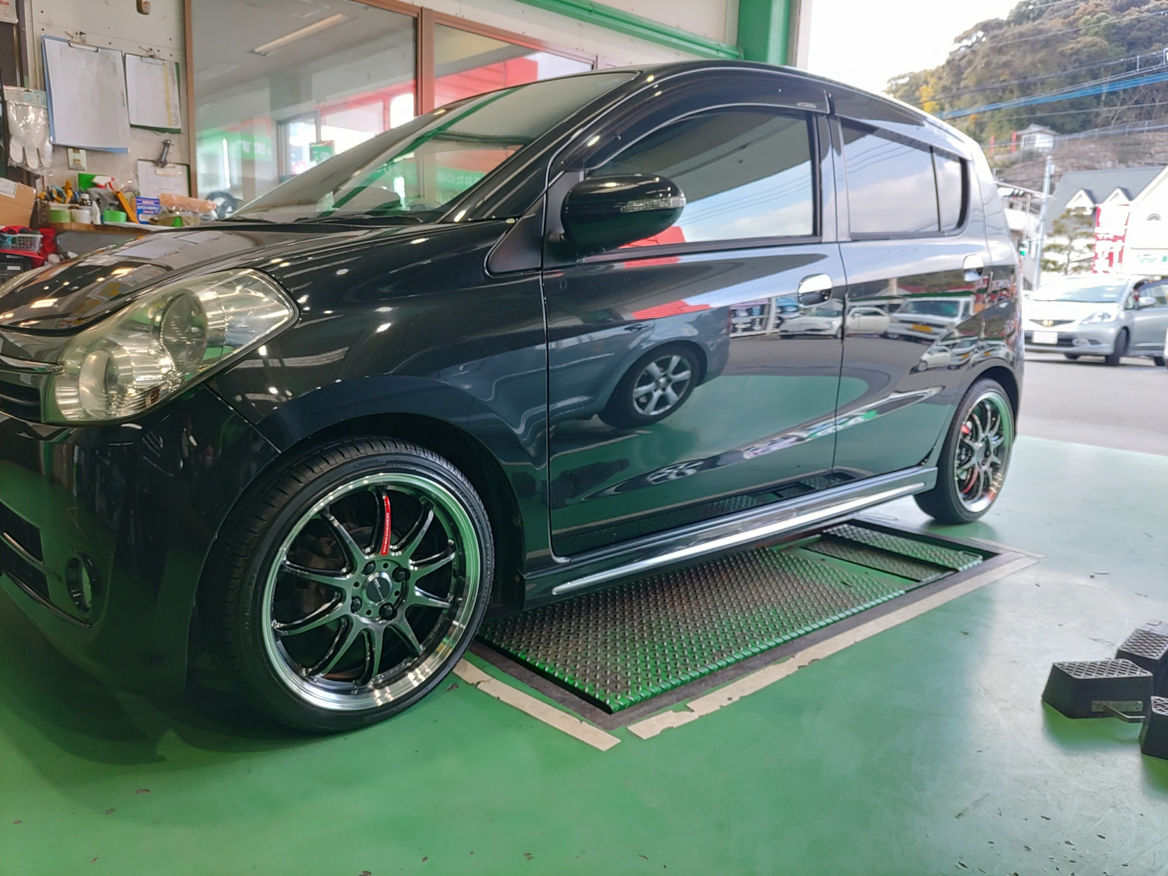 DAIHATSU ﾐﾗ タイヤホイール交換 | ダイハツ ミラ ホイール タイヤ