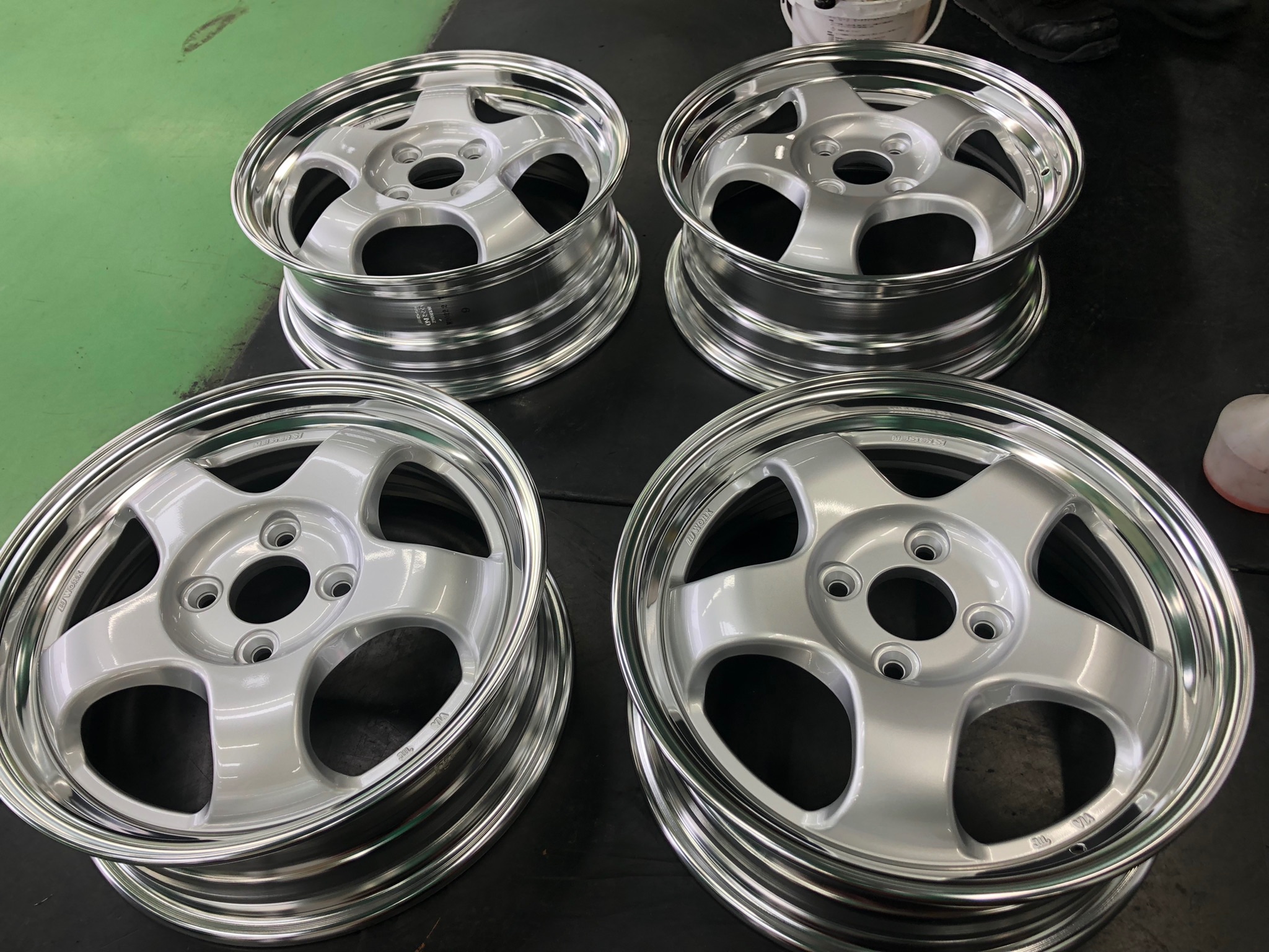 WORK MEISTER S1 シルバーカラー入荷♪ | スタッフ日記 | タイヤ館 東