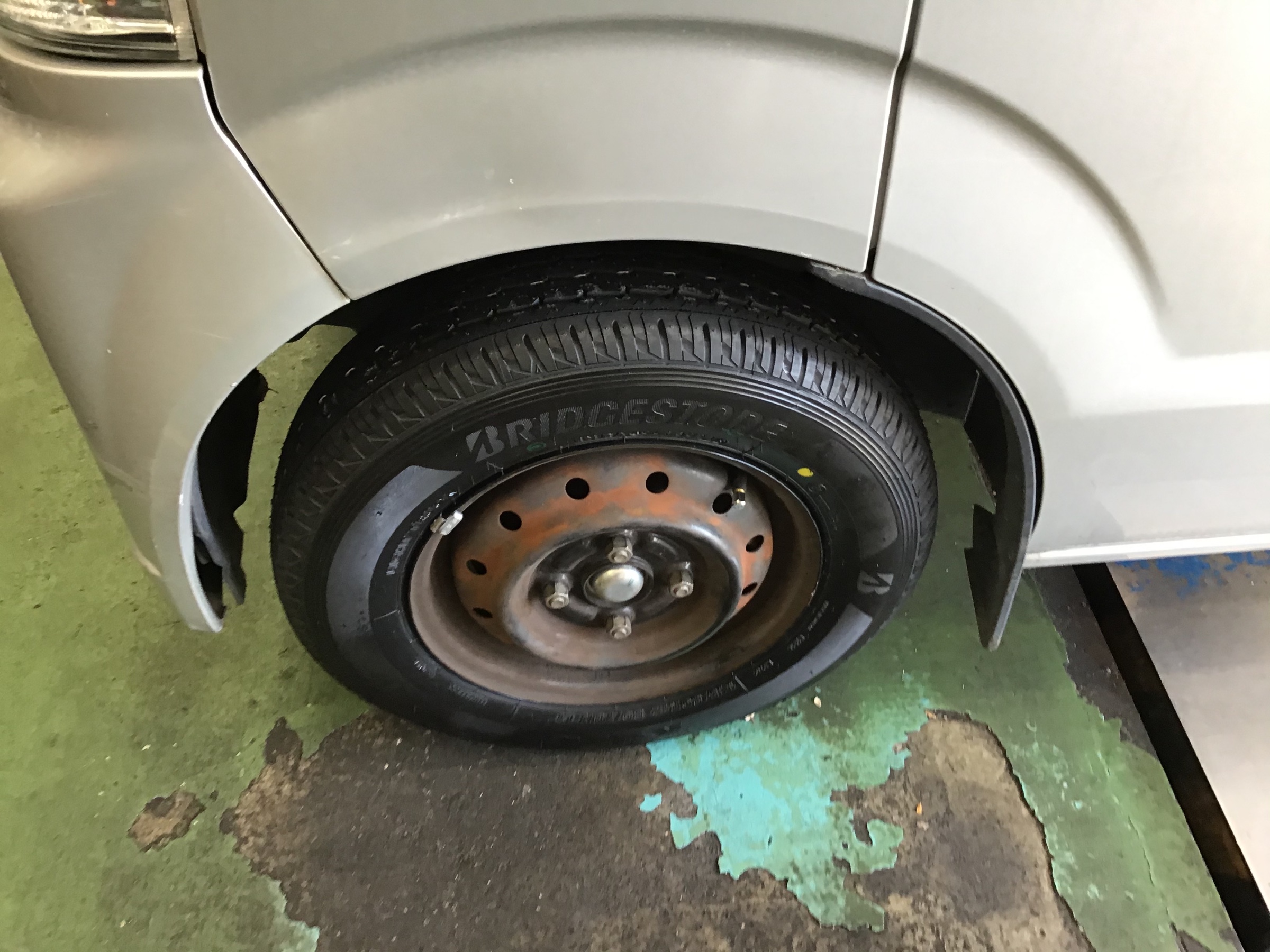 スズキ•エブリイ タイヤ交換 | 店舗おススメ情報 | タイヤ館