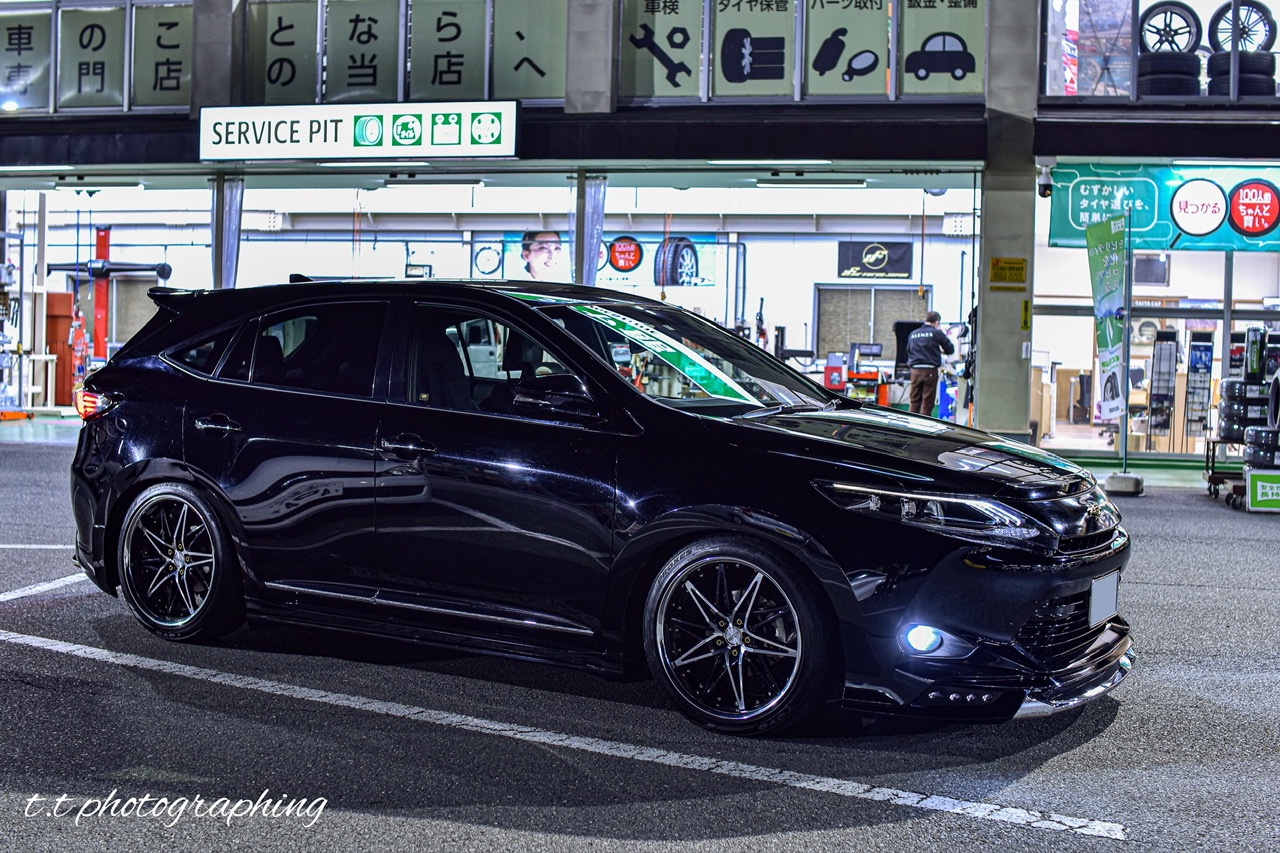 ハリアー ブリッツ車高調取付 | トヨタ ハリアー その他 パーツ取付