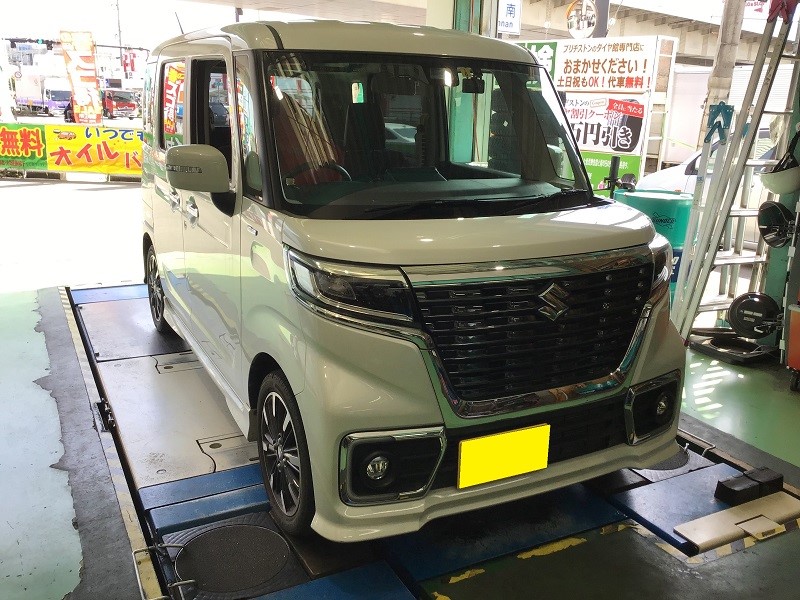 スズキ：スペーシアカスタム MK53S】 タイヤ交換・アライメント調整