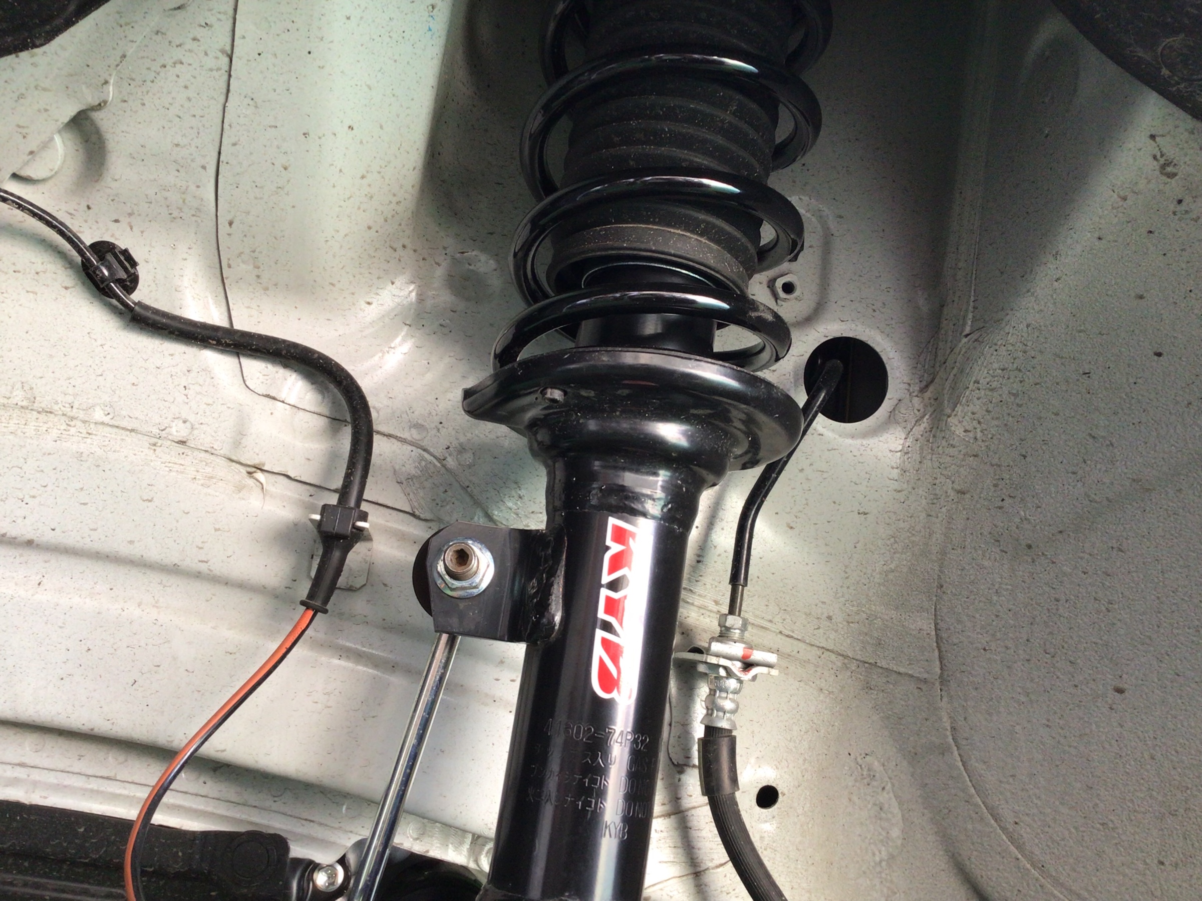 スズキ・アルトワークスHA36S・ダウンサス交換 | 店舗おススメ情報