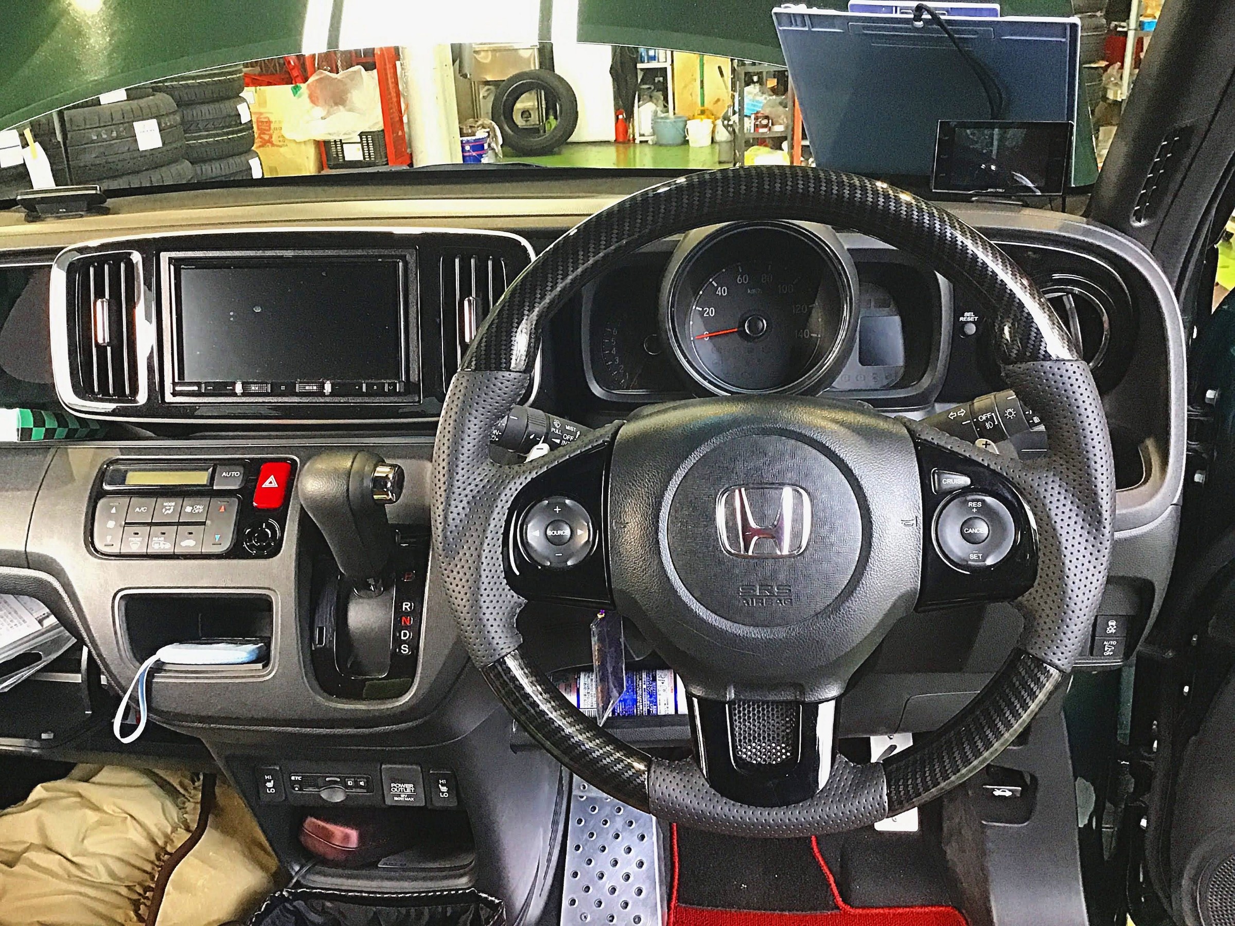 ステアリング(ハンドル)交換しちゃいました！ | 店舗おススメ情報 | タイヤ館 富士（静岡県） | タイヤからはじまる、トータルカーメンテナンス  タイヤ館グループ