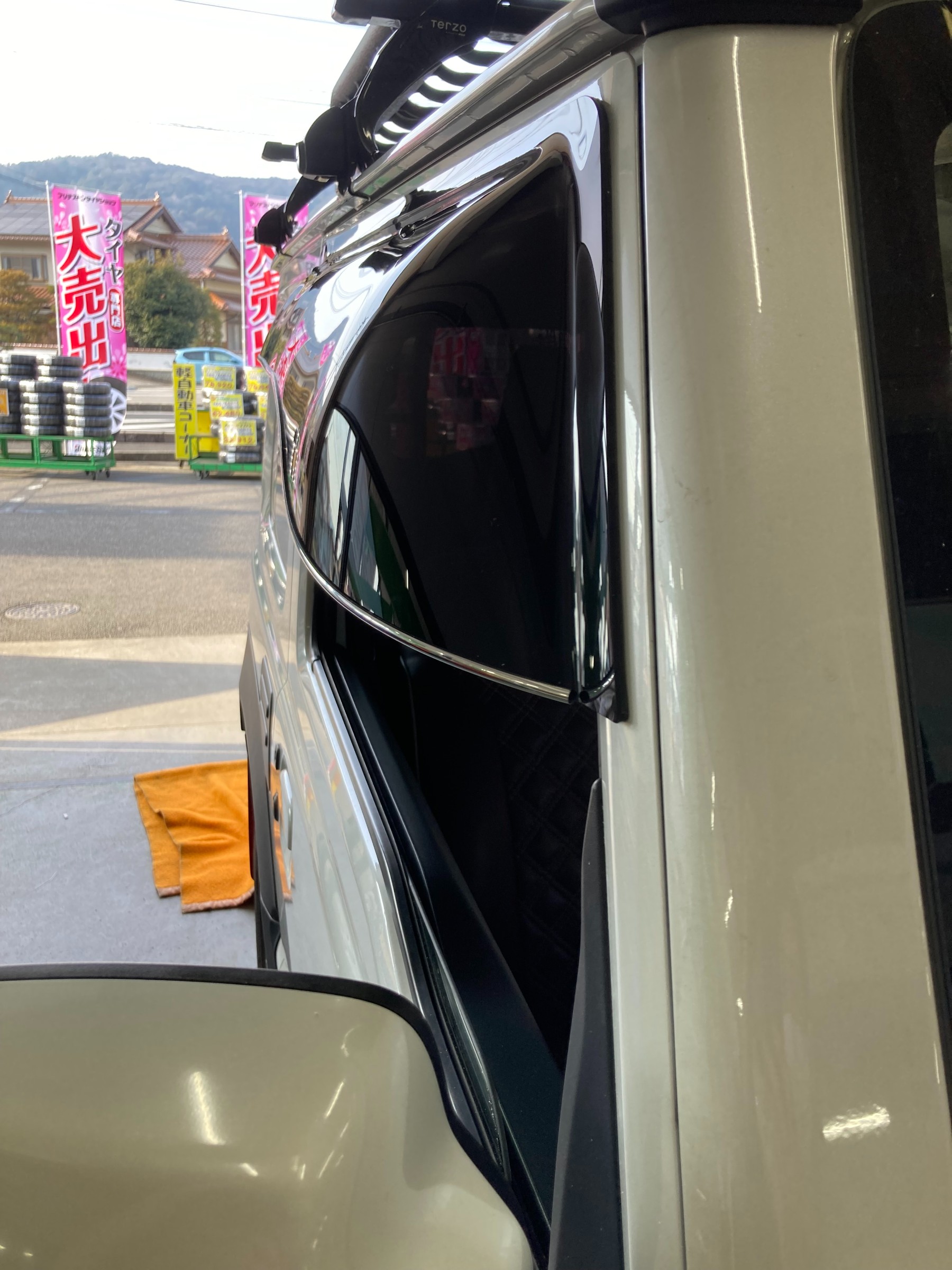 OXバイザー取付け／スズキ ジムニー JB64 | 店舗おススメ情報