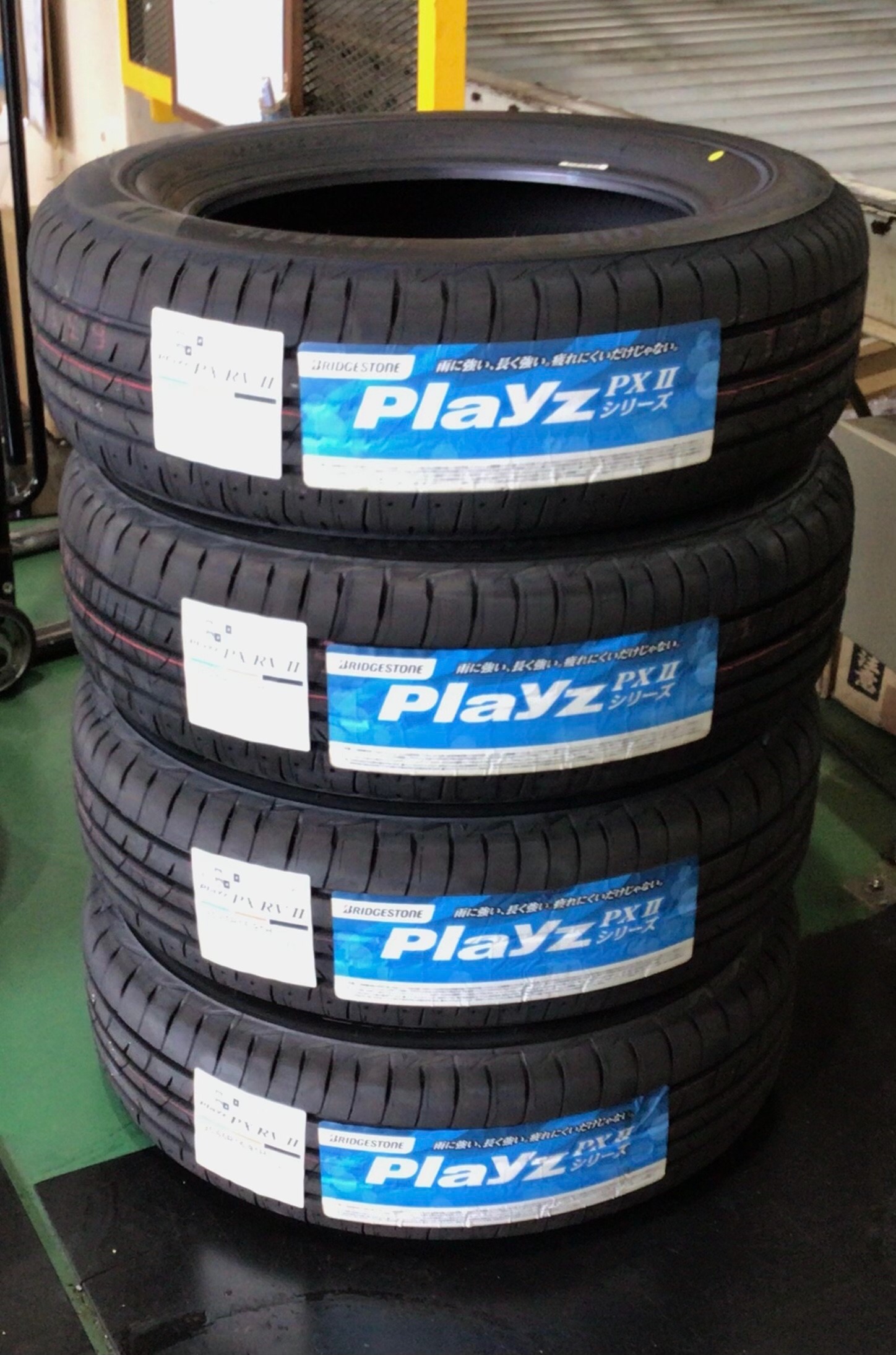 ミニバンにはやっぱり専用タイヤ！☆VOXY（80系）タイヤ交換