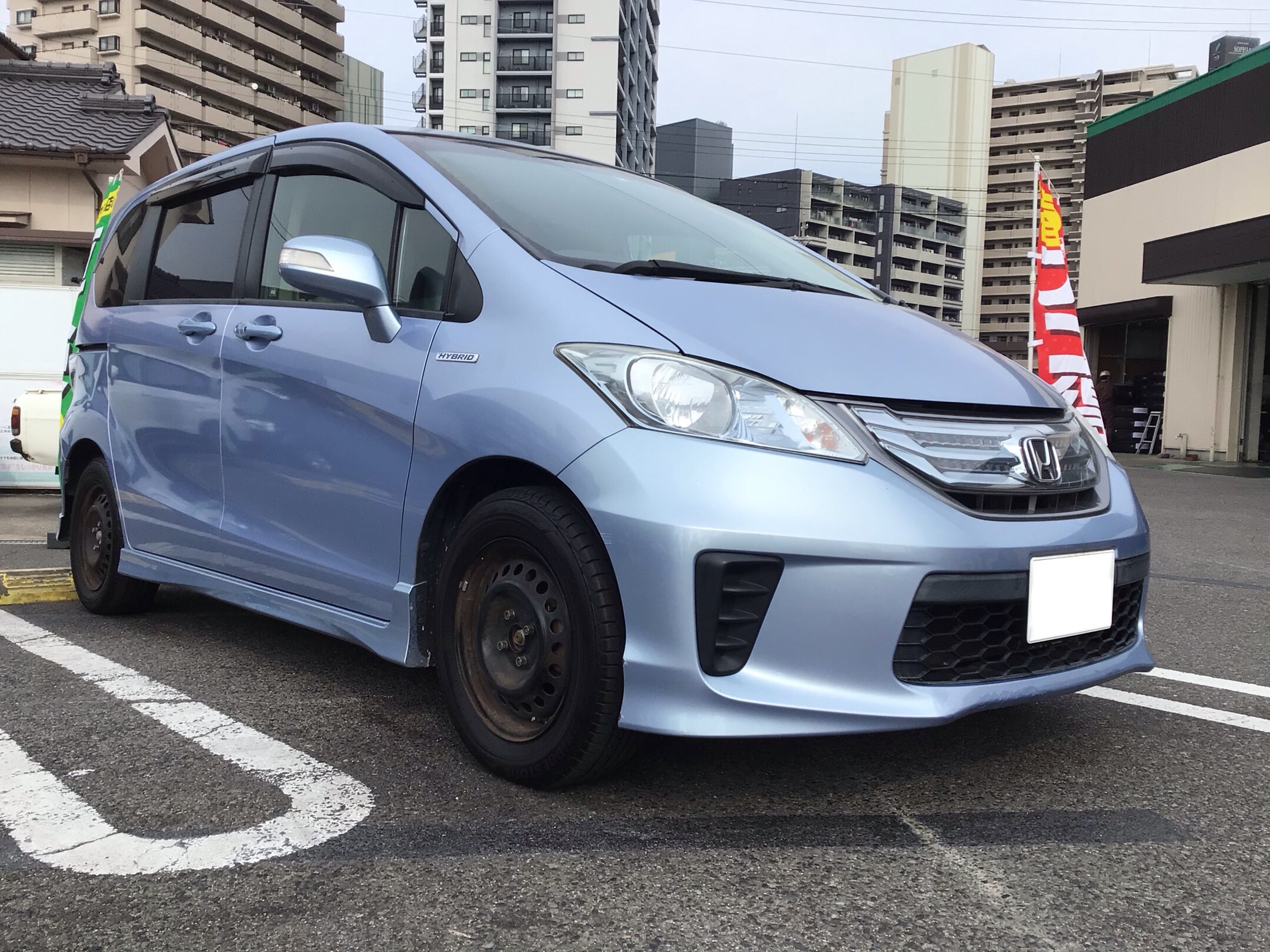 足廻り交換作業(KYB NEW SRスペシャル)ホンダ・フリード 足廻り交換作業(KYB NEW SRスペシャル)ホンダ・フリード